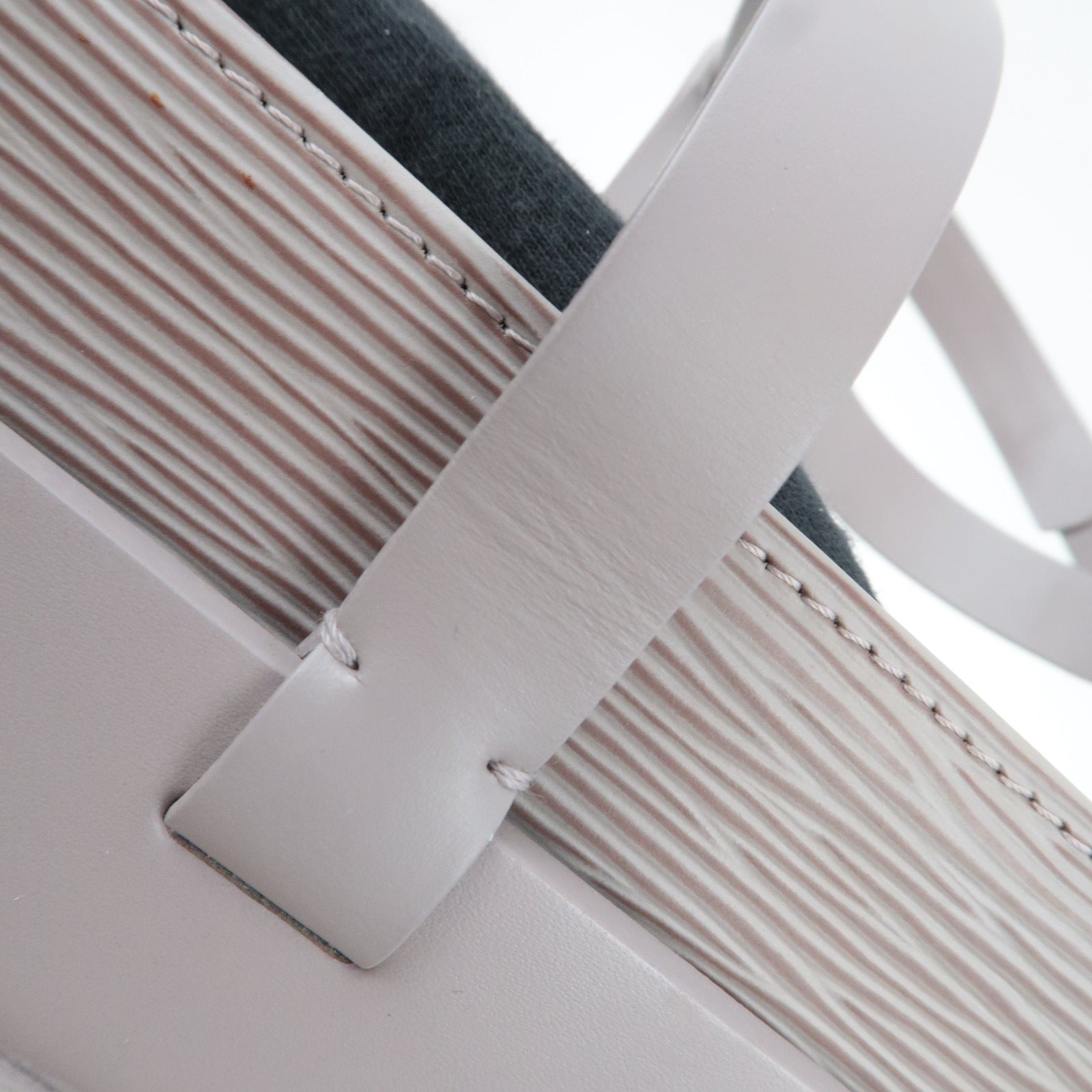 Louis Vuitton Epi Croisette GM Tote Bag Lilac M5250B LB0090