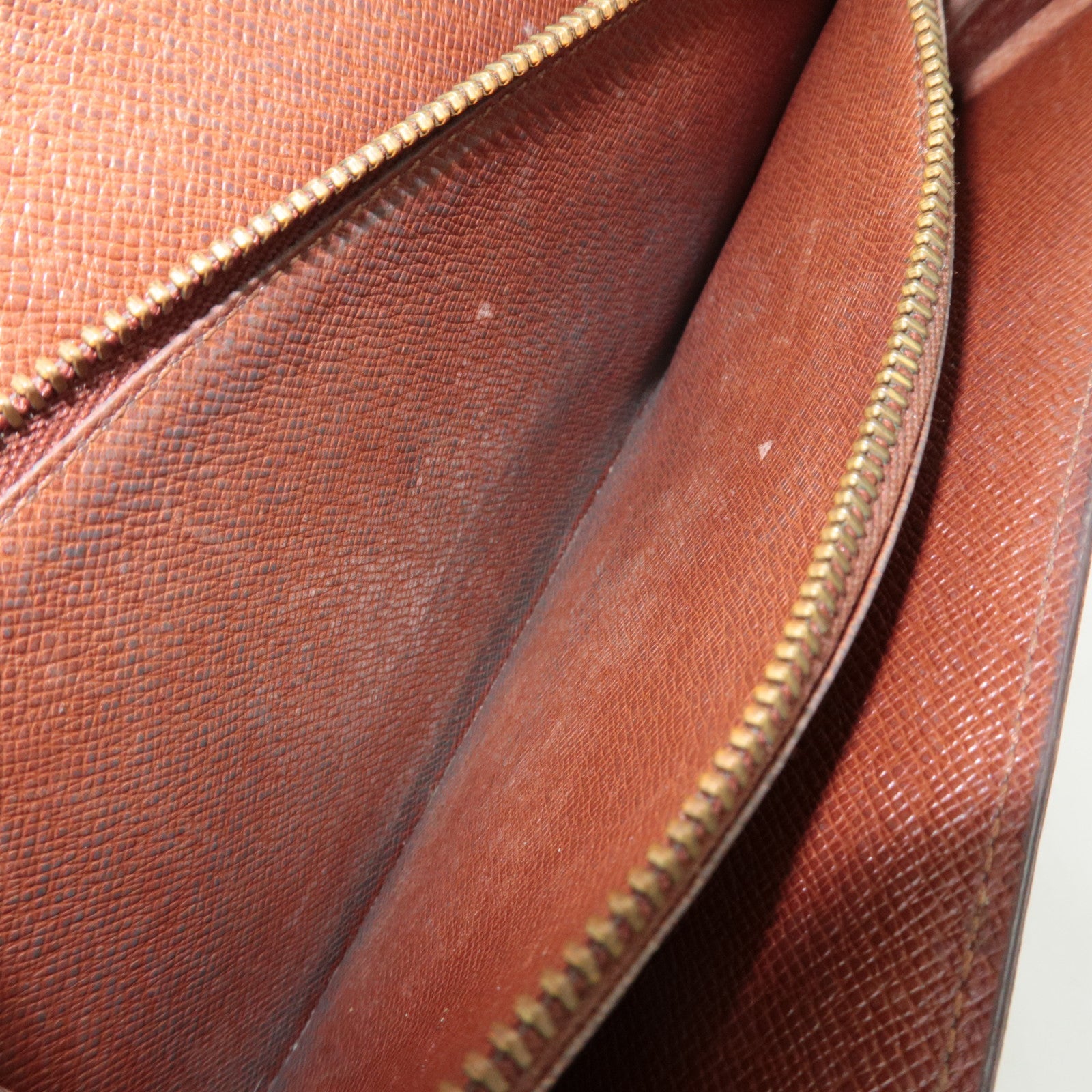 Louis Vuitton Set of 3 Wallet Monogram Portefeuille International M61217 & Pochette Porte Monnaie M61725 & Vernis Pochette Porte Monnaie Credit M91174