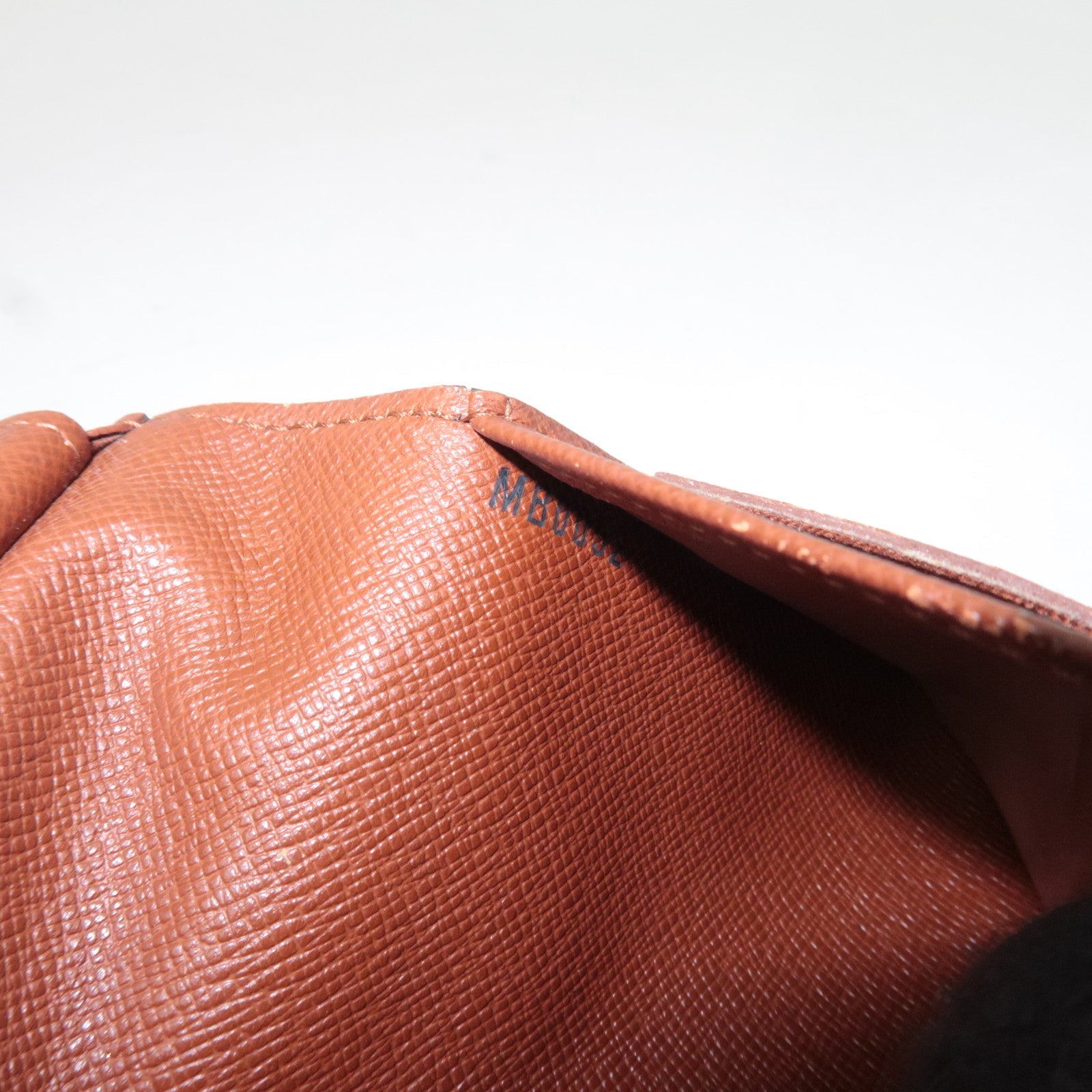 Louis Vuitton Set of 3 Wallet Monogram Portefeuille International M61217 & Pochette Porte Monnaie M61725 & Vernis Pochette Porte Monnaie Credit M91174