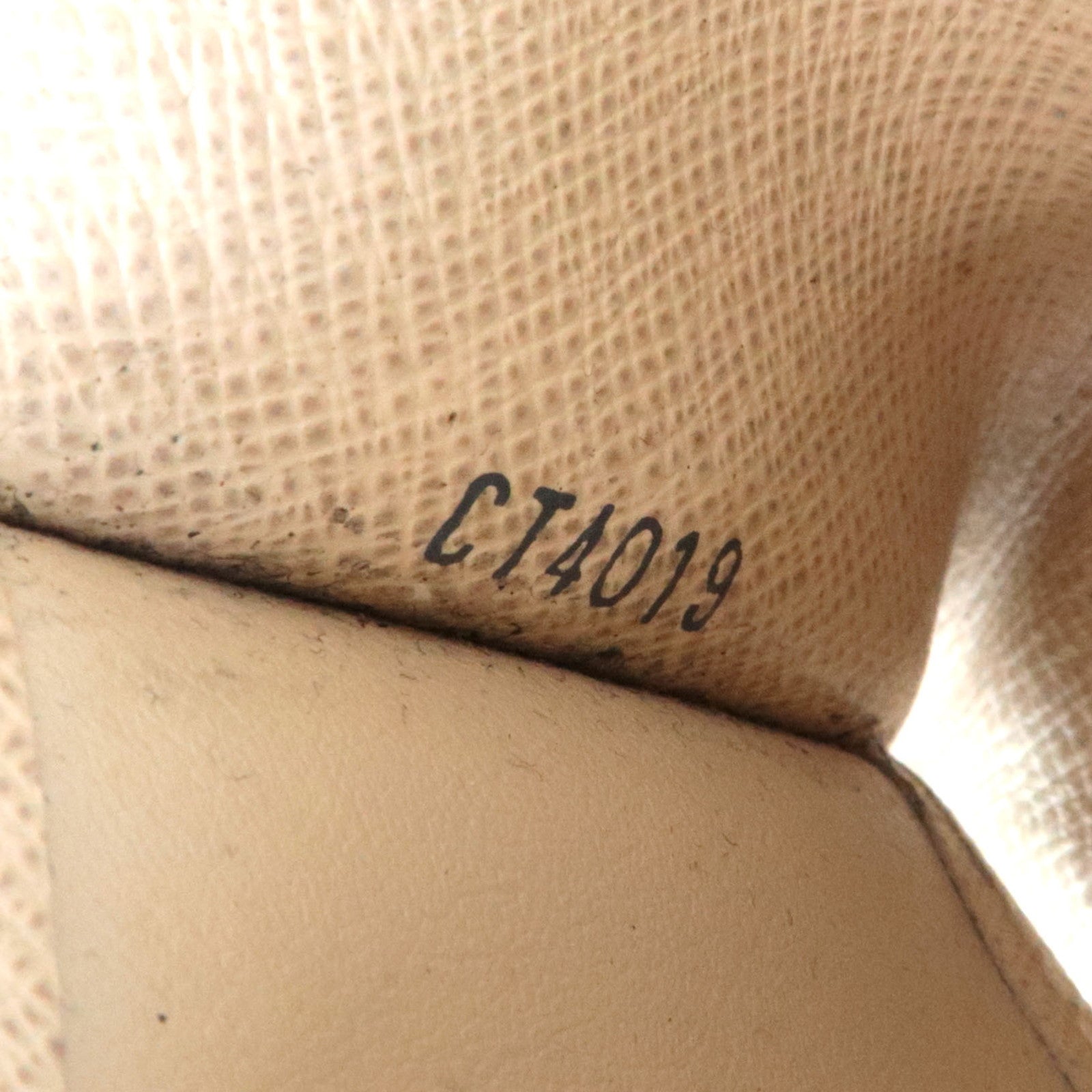 Louis Vuitton Set of 2 Damier Azur Multicle 4 N60020 & Multicle 6 N61745