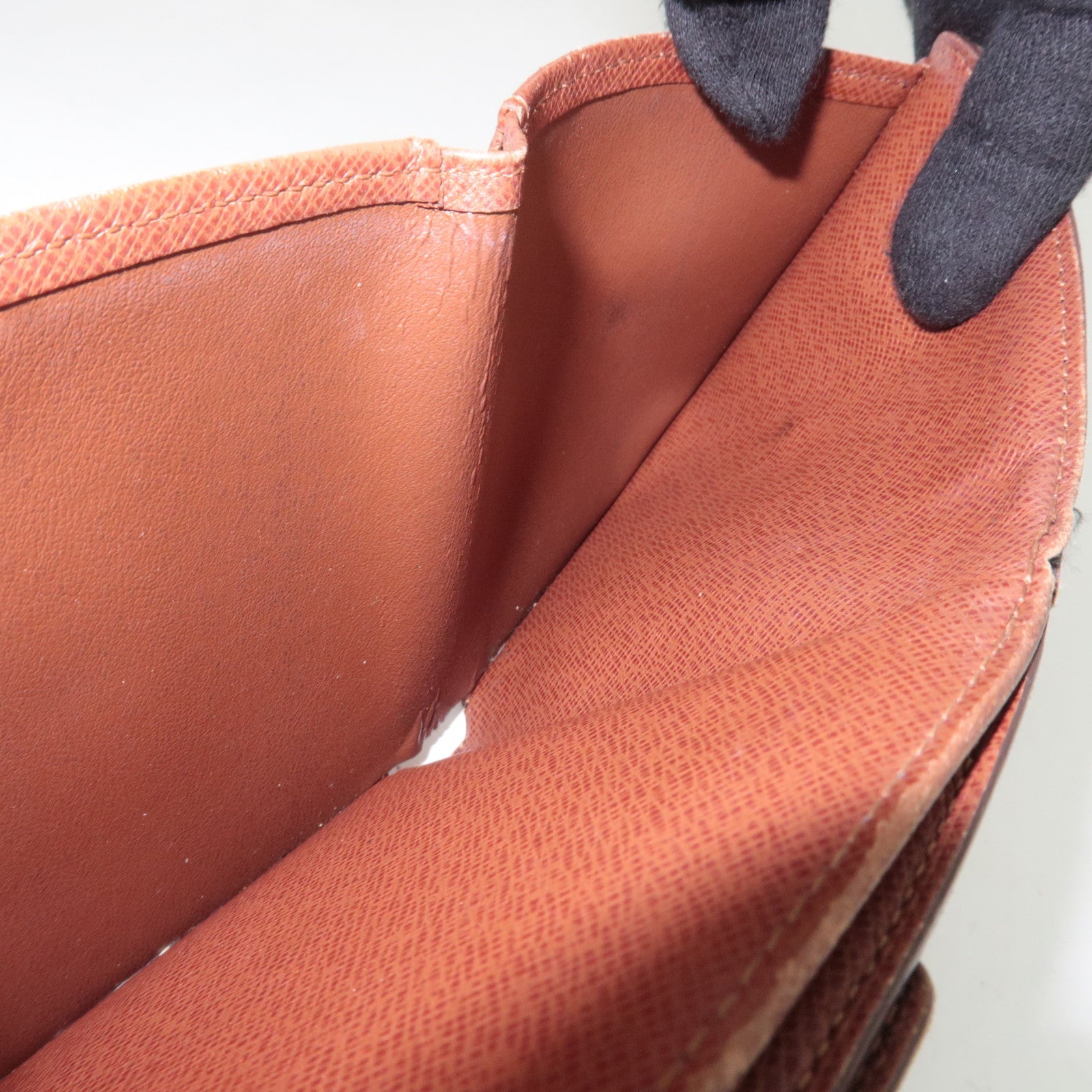 Louis Vuitton Set of 2 Monogram Porte Monnaie Carte Credit M61652 & Damier Porte Billet Carte Credit Monnaie N61665