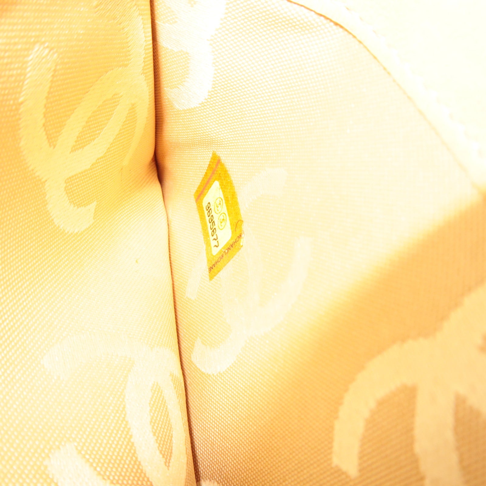 CHANEL Coco Mark Caviar Skin Lange Portemonnee Beige