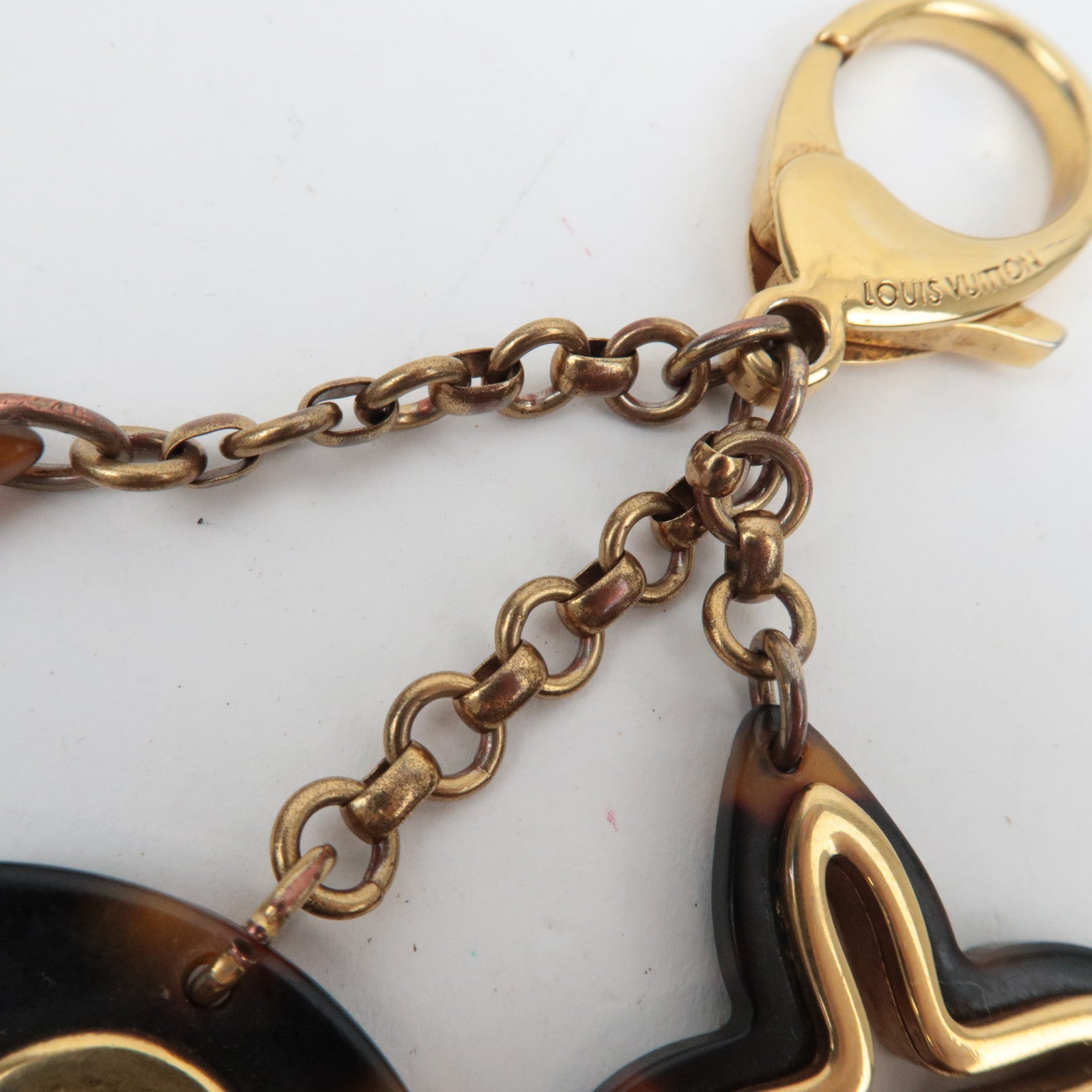 Louis Vuitton Bijou Sac INSOLENCE Charm M65844/OB1121 Goudbruin