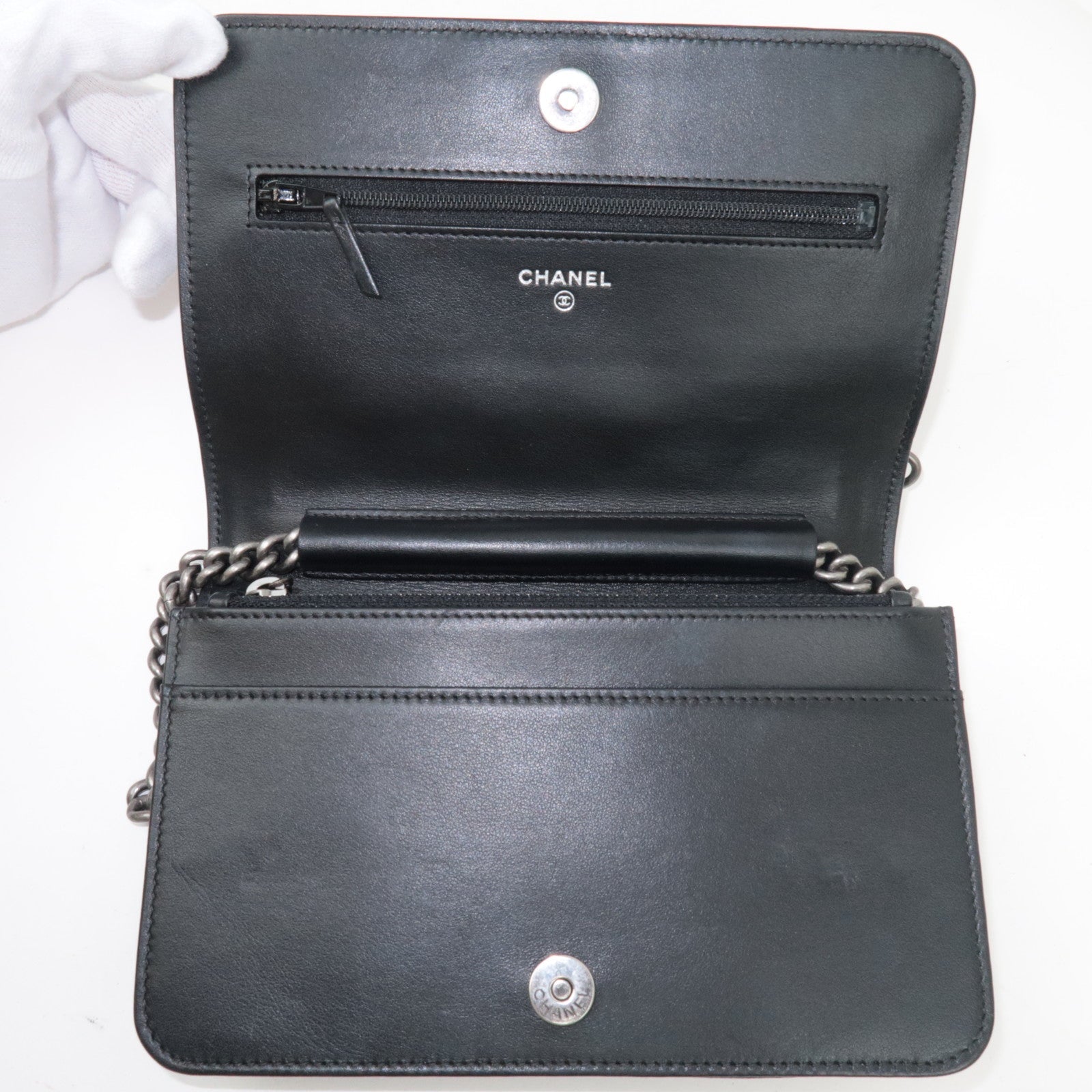 CHANEL Boy Chanel Matelasse Caviar SKin Chain Wallet Black AP1117 *Dust bag