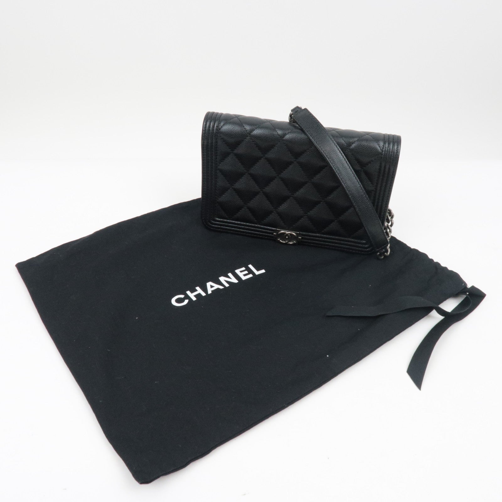 CHANEL Boy Chanel Matelasse Caviar SKin Chain Wallet Black AP1117 *Dust bag