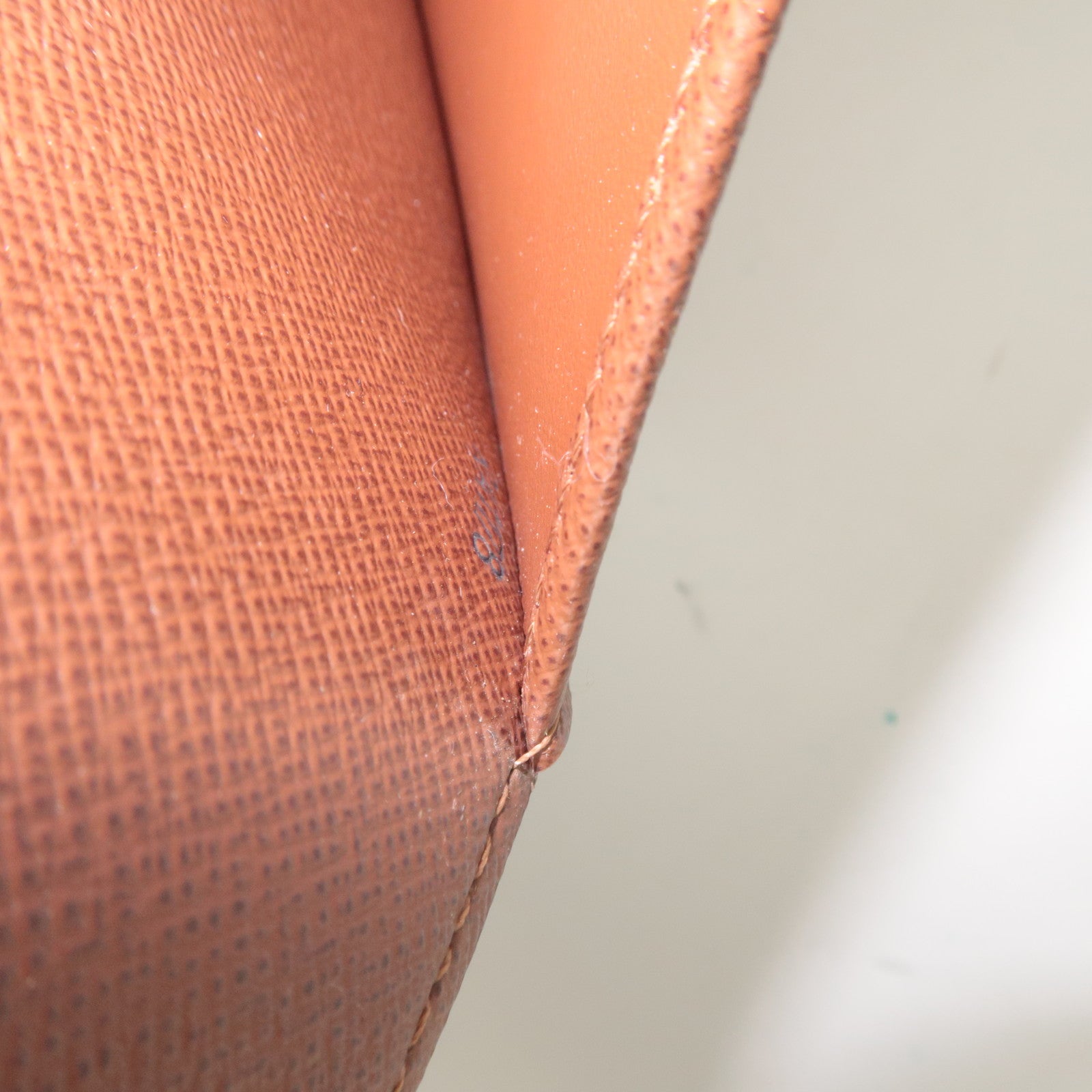 Louis Vuitton Monogram Agenda GM Planner Cover R20106/RA1178