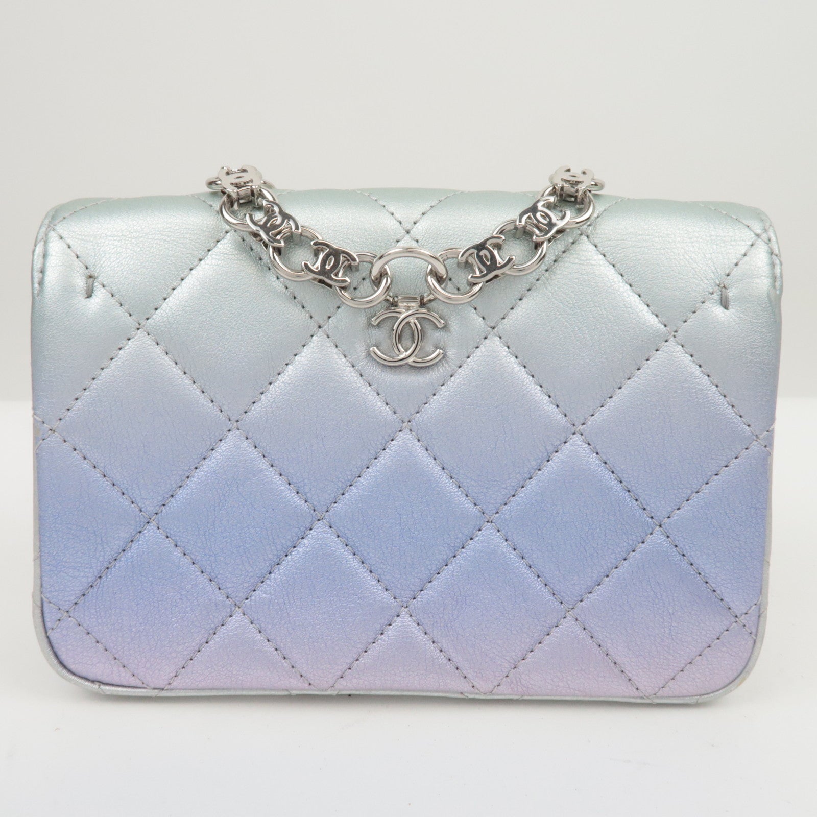 CHANEL Lambskin Mini Matelasse Wristlet Clutch Metalic Ombre HA6PKPX6