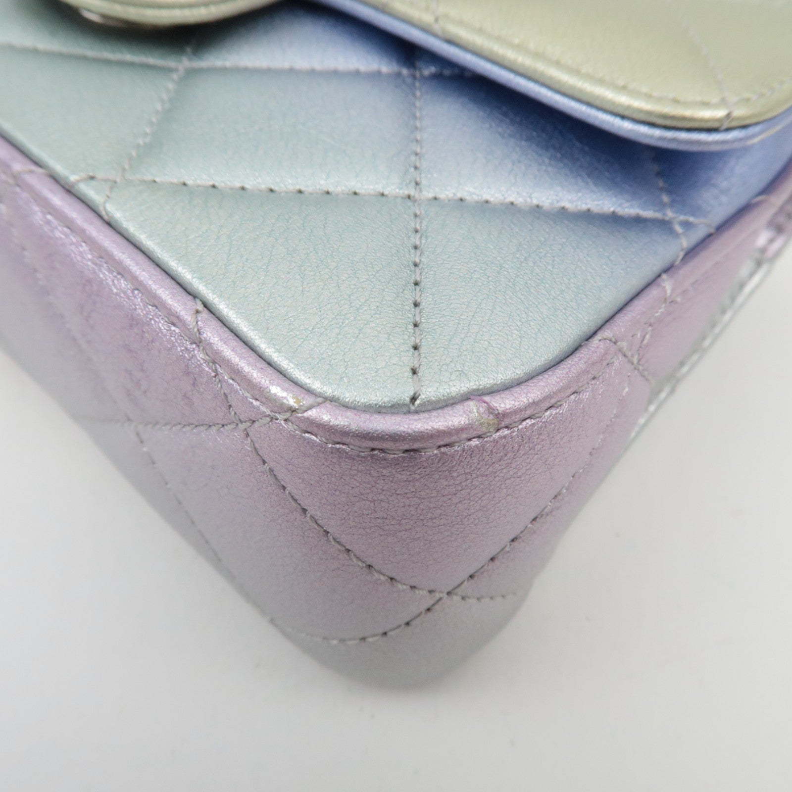 CHANEL Lambskin Mini Matelasse Wristlet Clutch Metalic Ombre HA6PKPX6