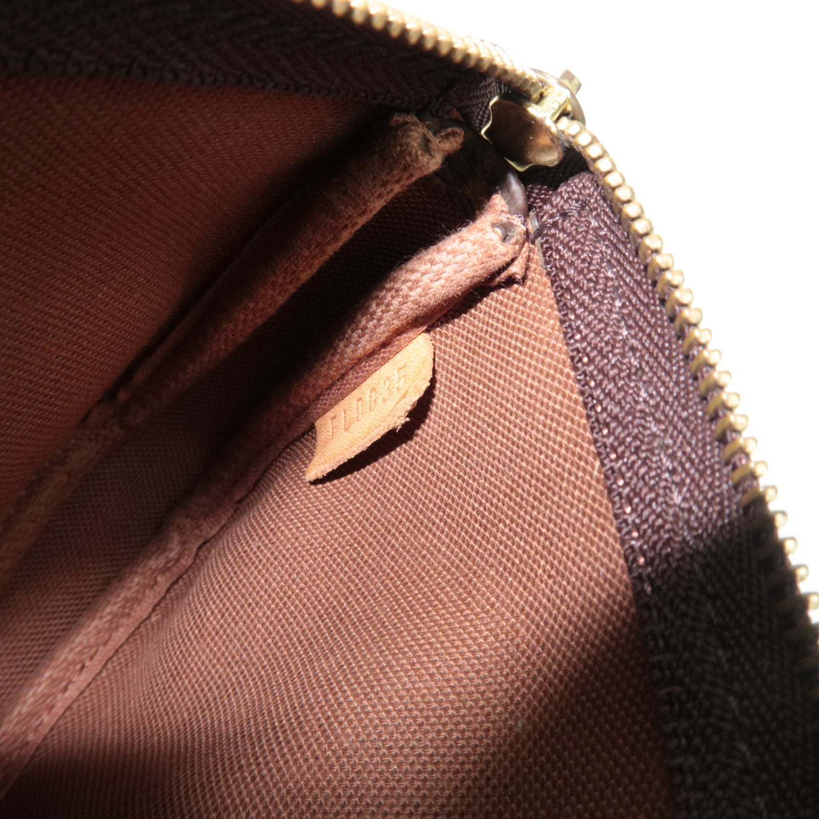 Louis Vuitton Monogram Mini Pochette Accessoires M58009/FL0035