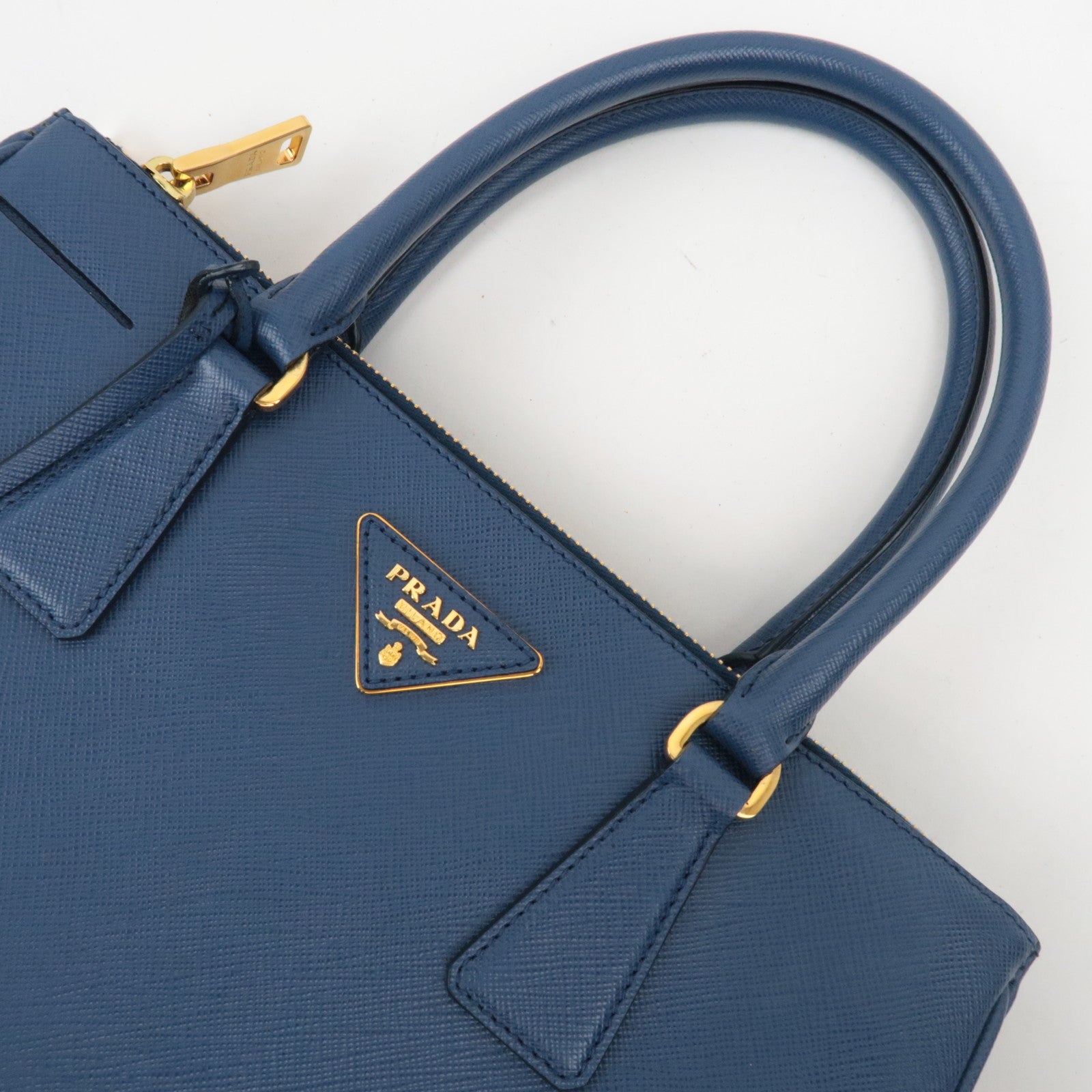 PRADA Saffiano Leather Galleria Bag Blue BN2863 *Dust bag, Strap, G card