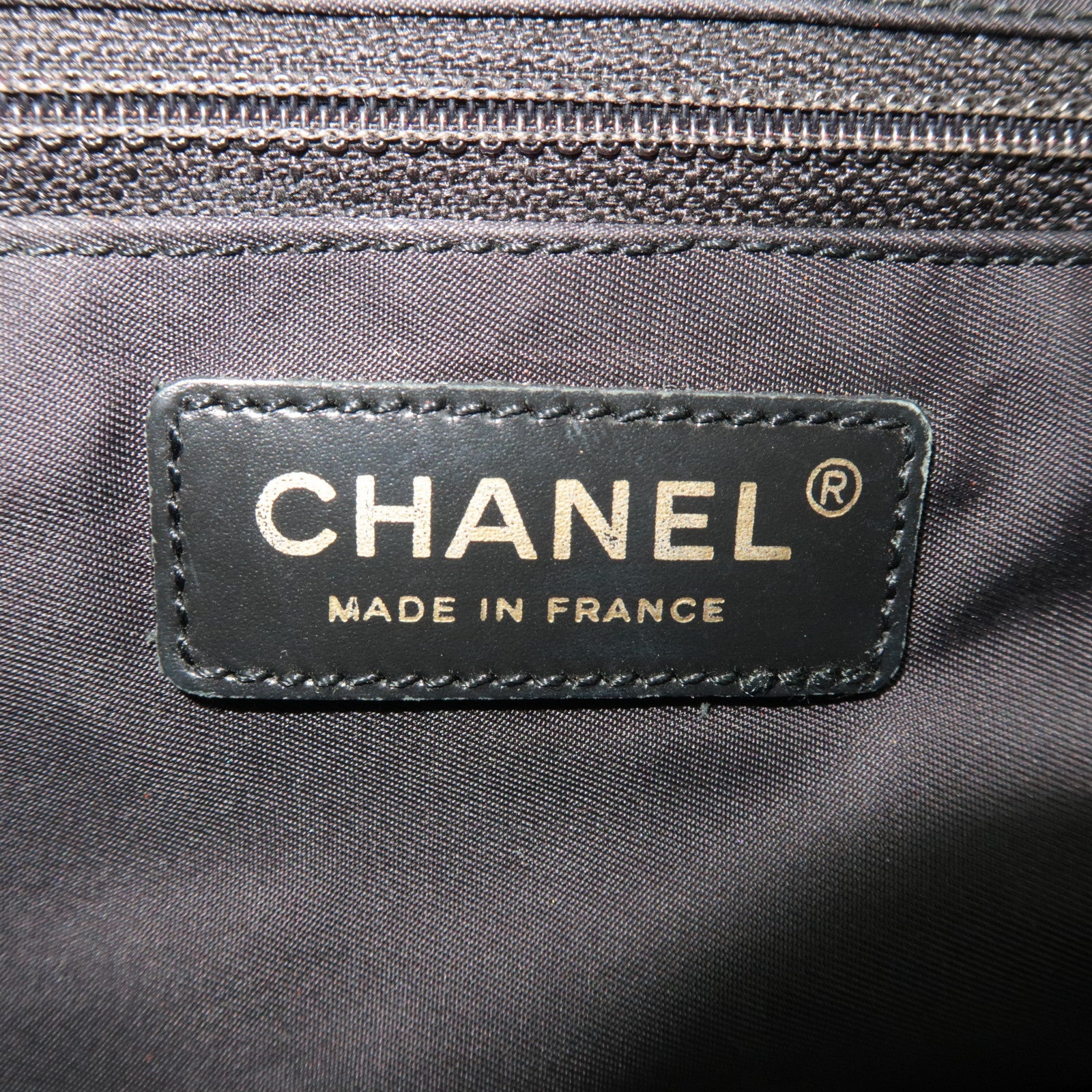 CHANEL New Travel Line Tote Bag MM Black *Dust Bag