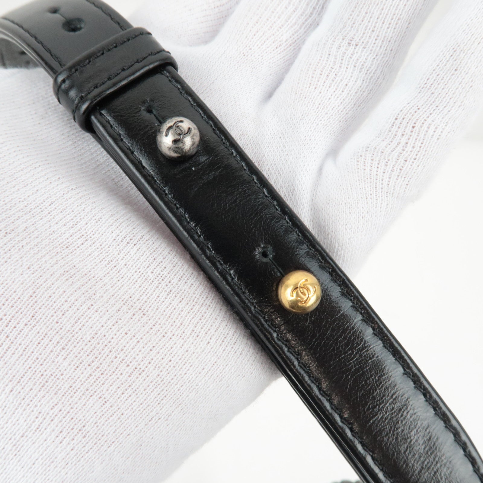 CHANEL Gabrielle Vintage Calf Chain Shoulder Bag Medium Black *Box, Dust bag, G Card