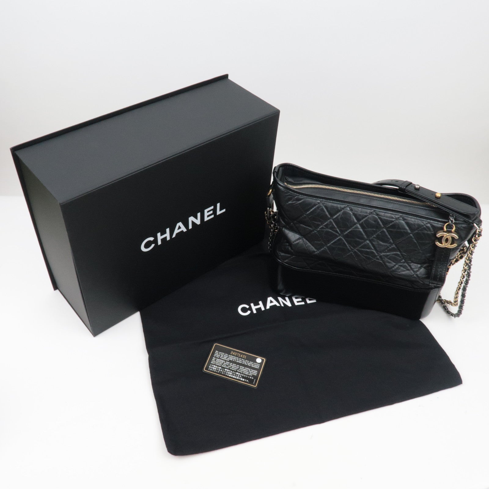 CHANEL Gabrielle Vintage Calf Chain Shoulder Bag Medium Black *Box, Dust bag, G Card