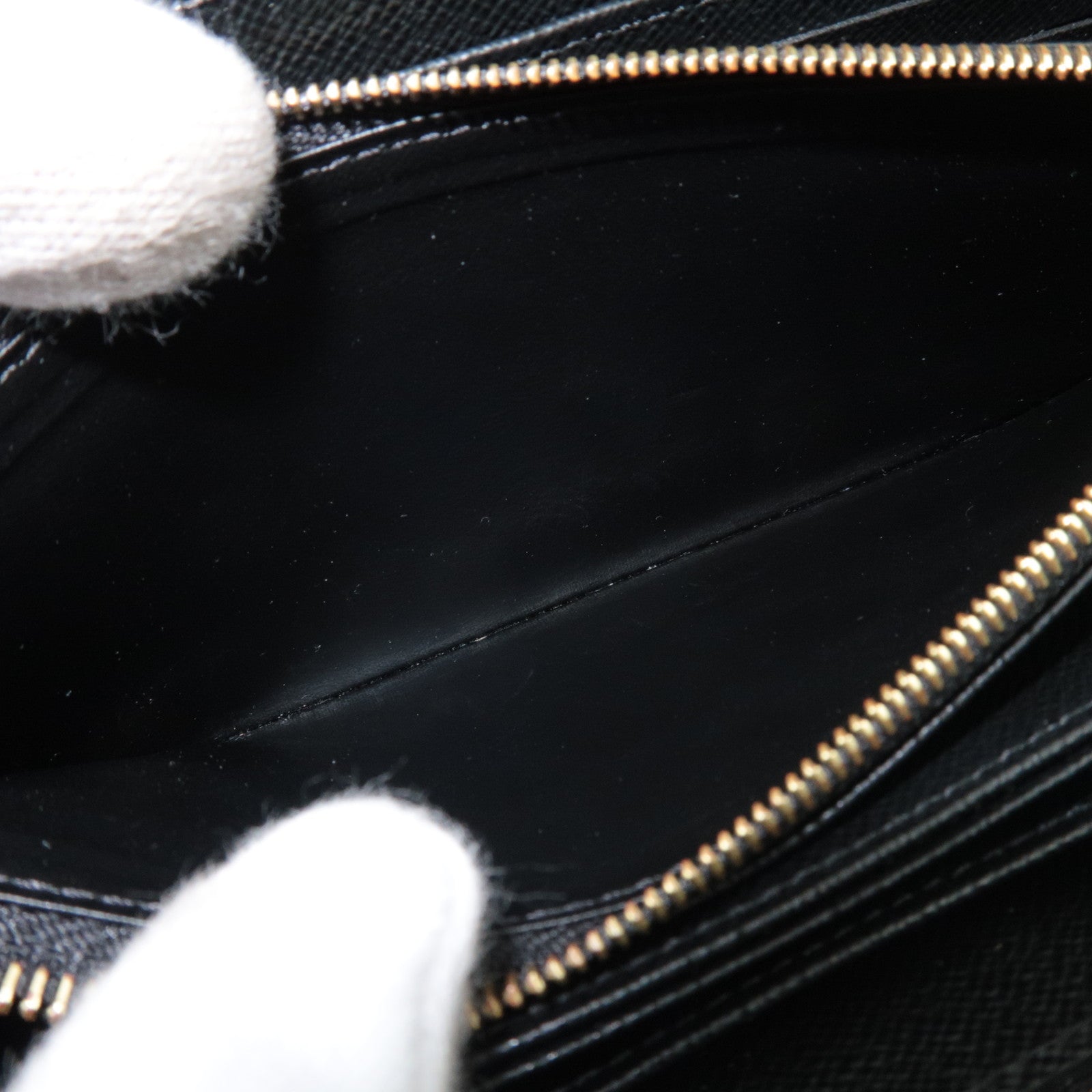 Louis Vuitton Epi Zippy Wallet Noir M68755/RFID *Box, Dust bag