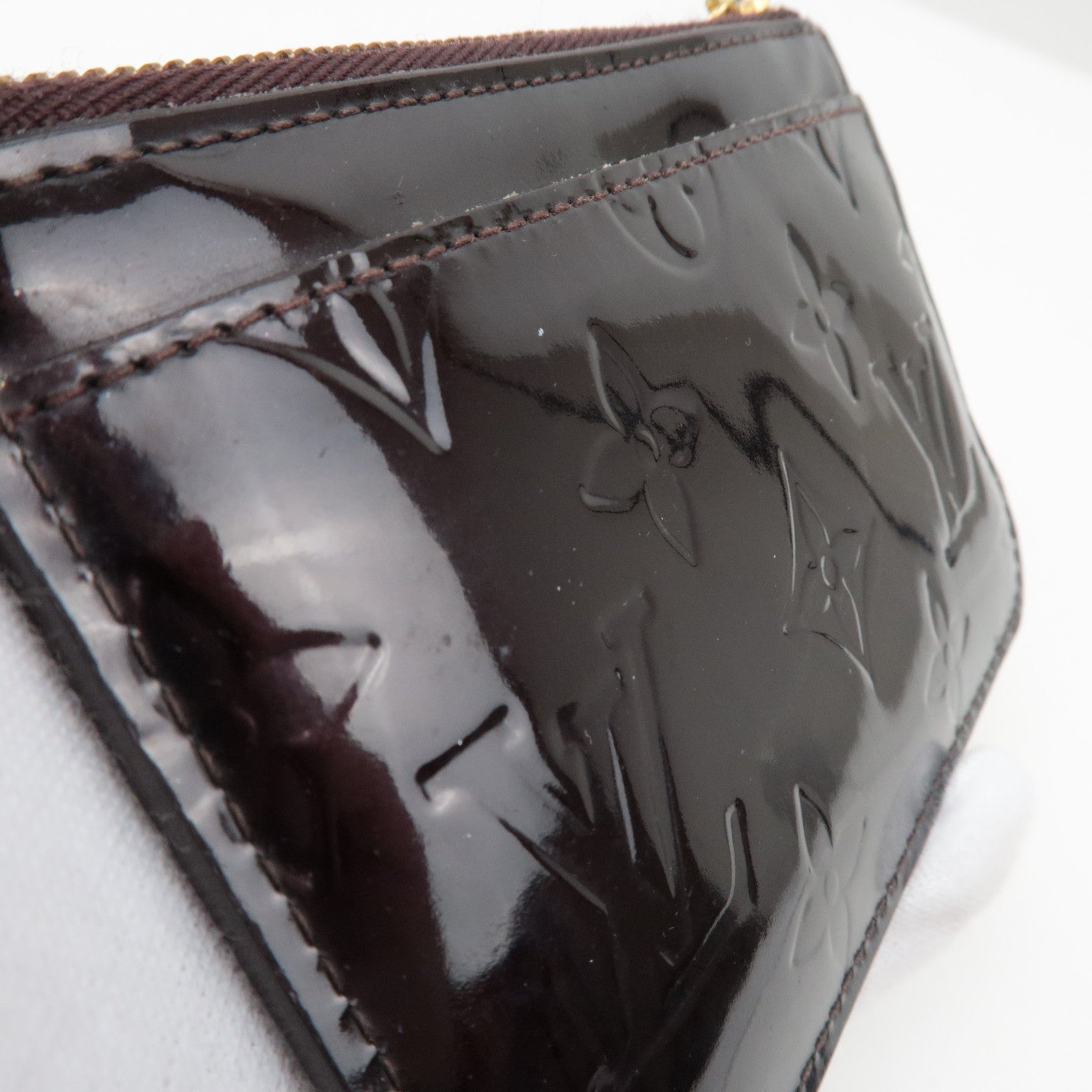 Louis Vuitton Vernis Pochette Cles NM Coin Case Amarante M93557/ CA5007 *Box