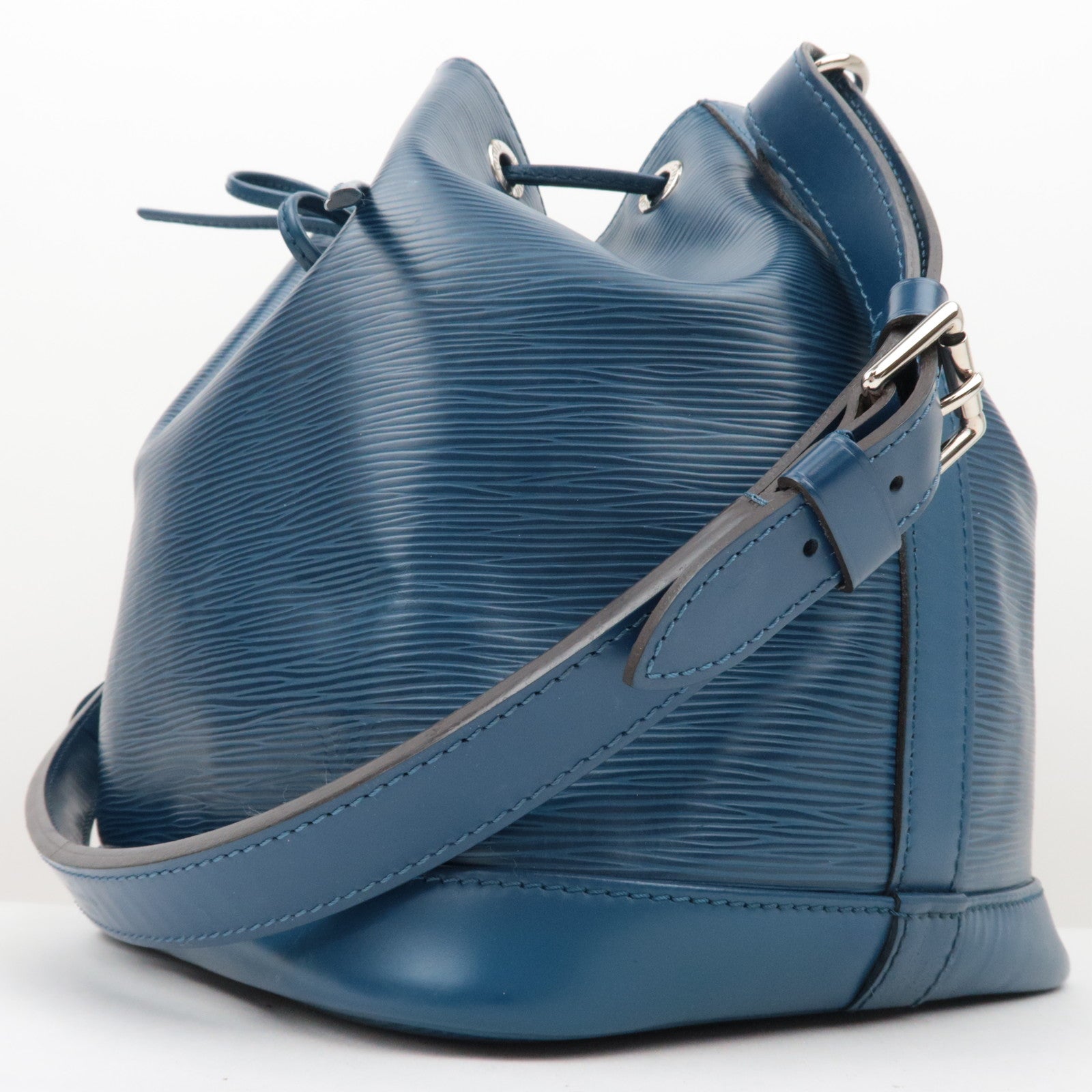 Louis Vuitton Epi Noe BB Sian M40846/TJ4103