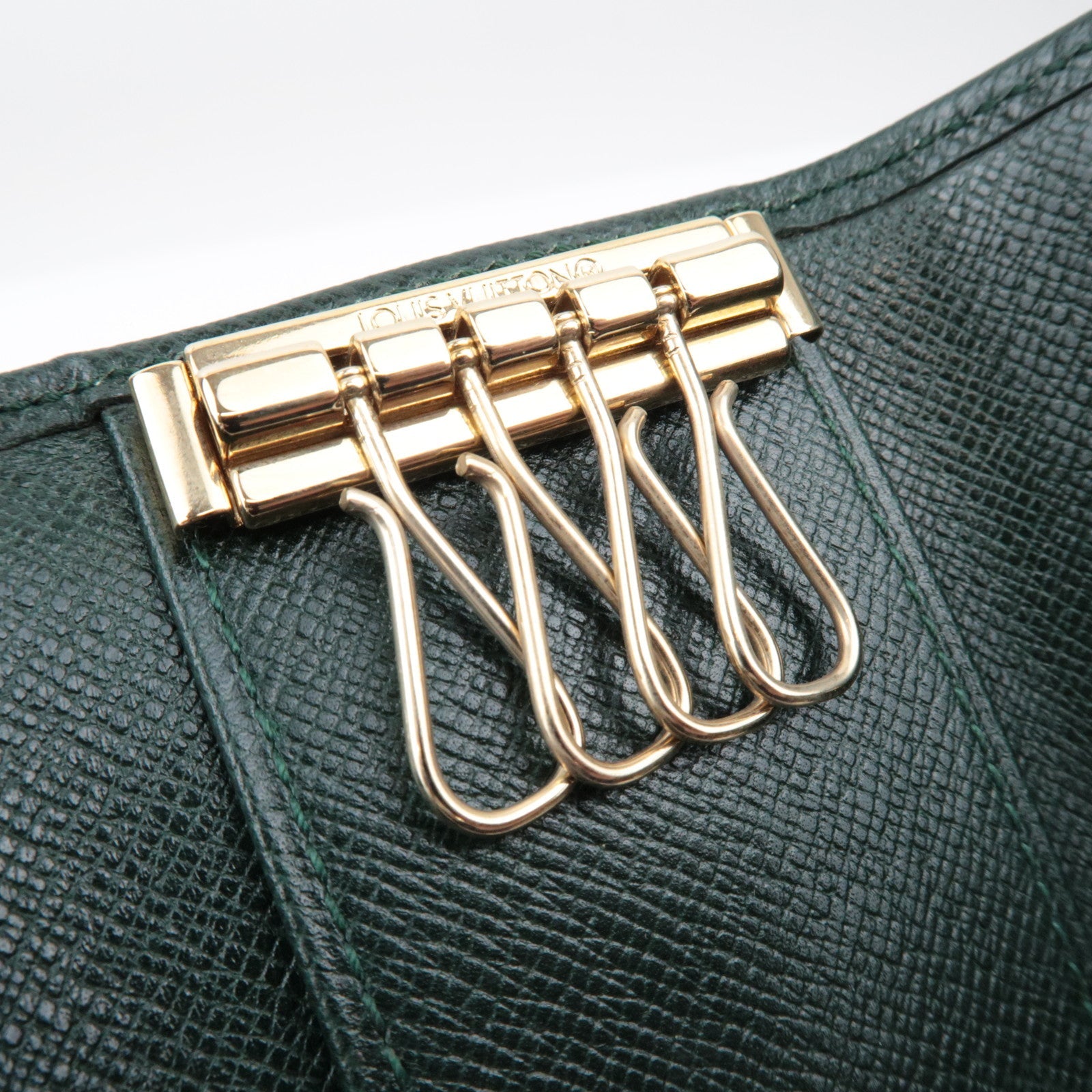 Louis Vuitton Tiga Multicles 4 M30524/MI1922