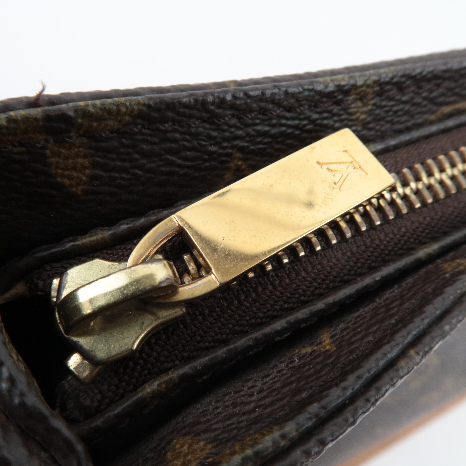 Louis Vuitton Monogram Looping MM M51146/FL1001