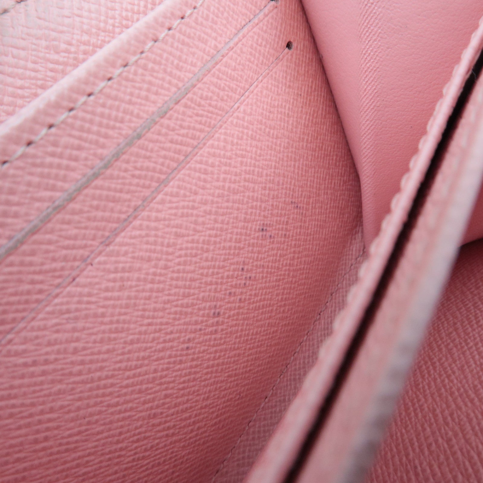 Louis Vuitton Monogram Vivienne Zippy Coin Purse M69755/TN3270 *Box, Dust Bag