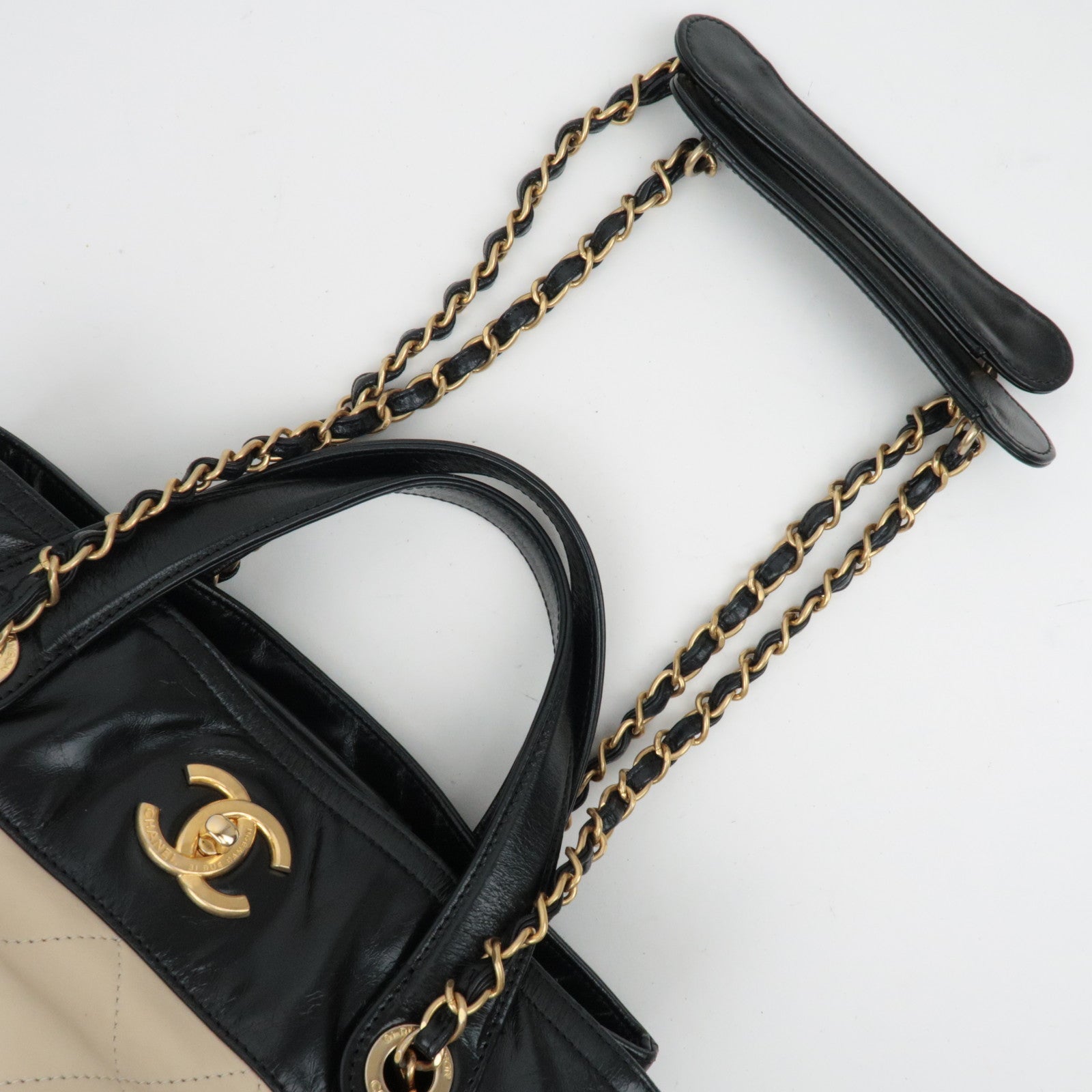 CHANEL In the Mix 2way Chain Bag Lambskin Gold HDW *Guarantee card