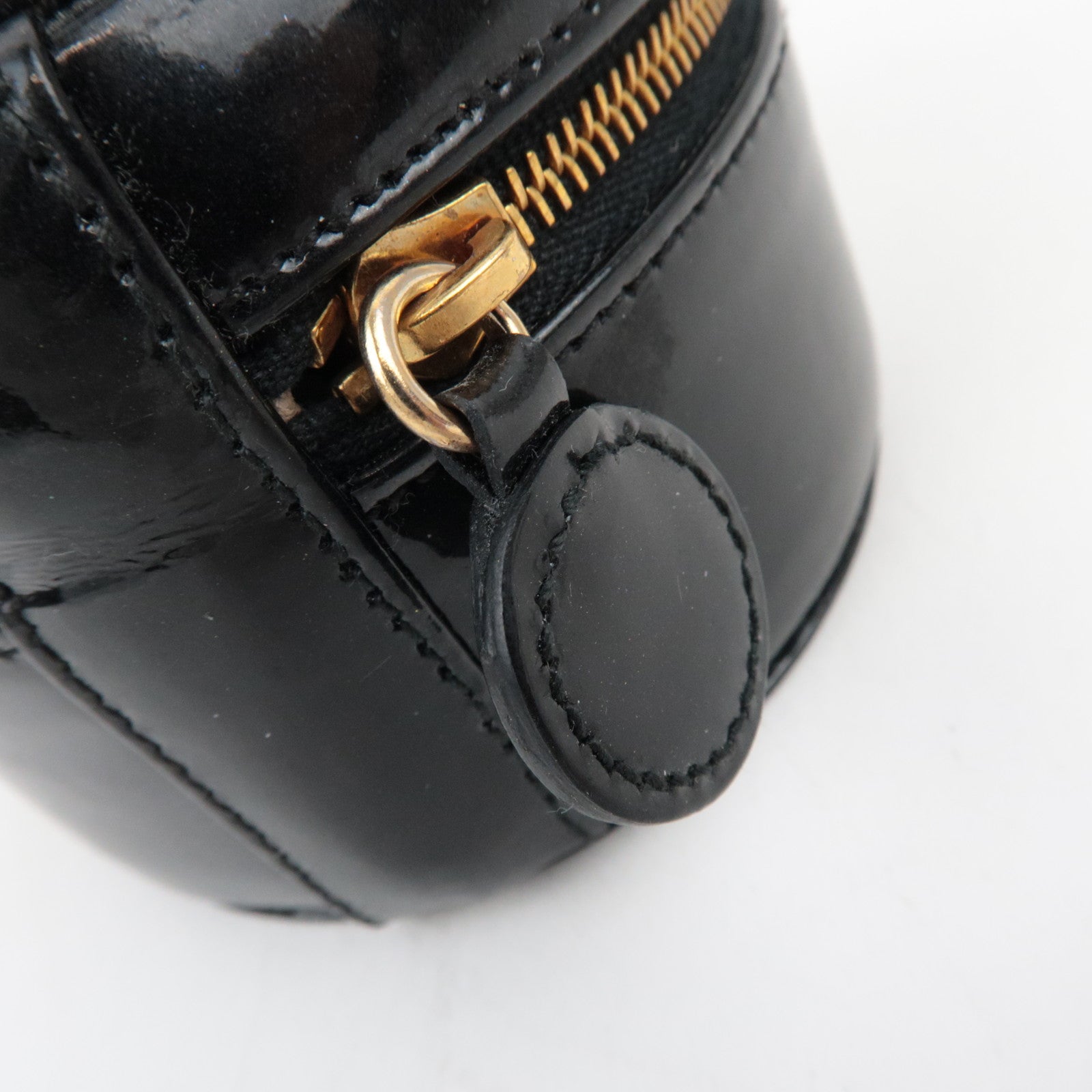 LOEWE Patnent Circle Pouch With Mirror Inside Black