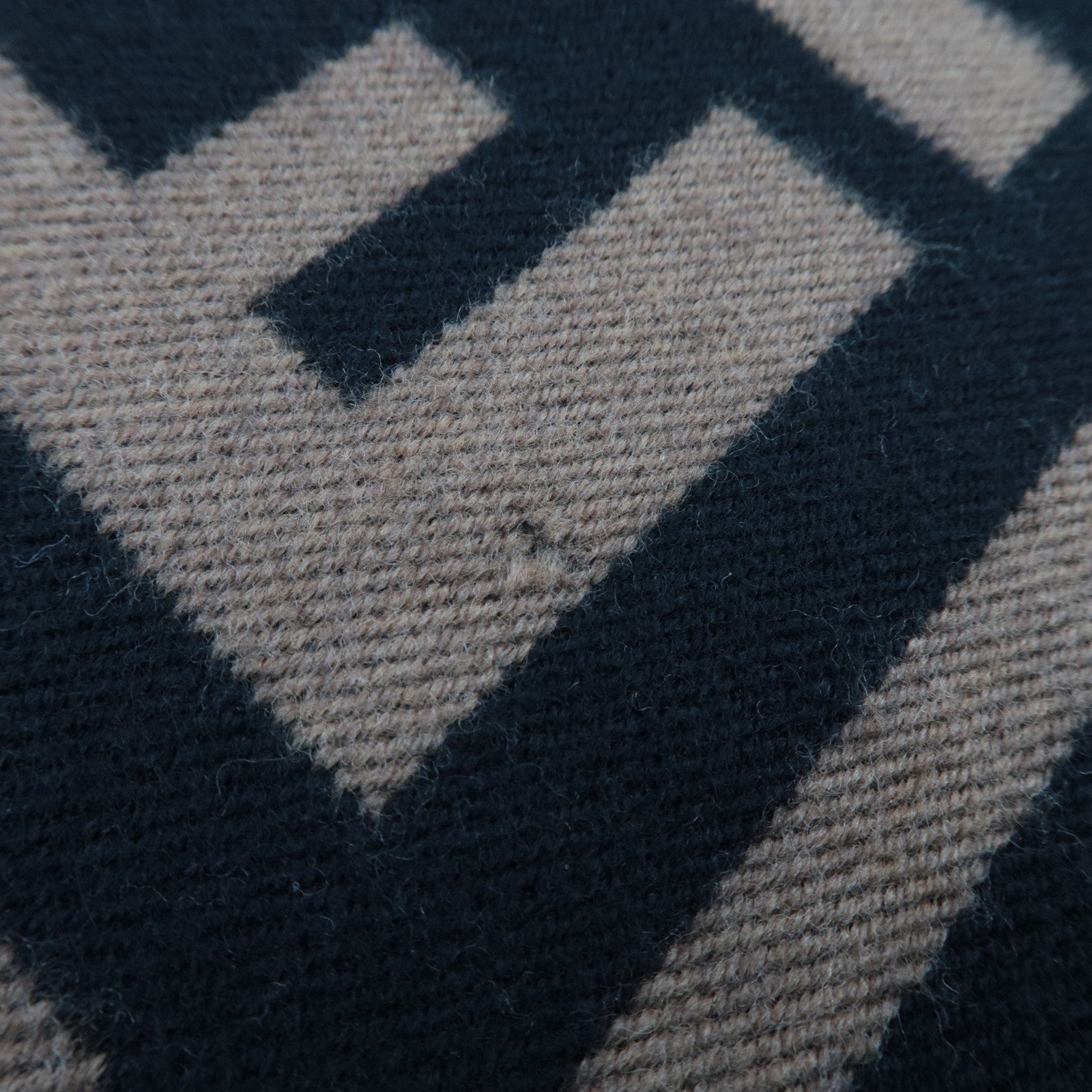 FENDI Zucca Wollen Sjaal Bruin Zwart FXS424 *Stofzak