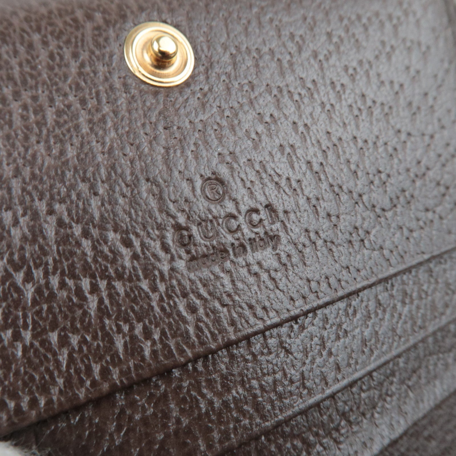 GUCCI GG Supreme Strawberry Compact Wallet Beige 726247 *Box, Dust Bag