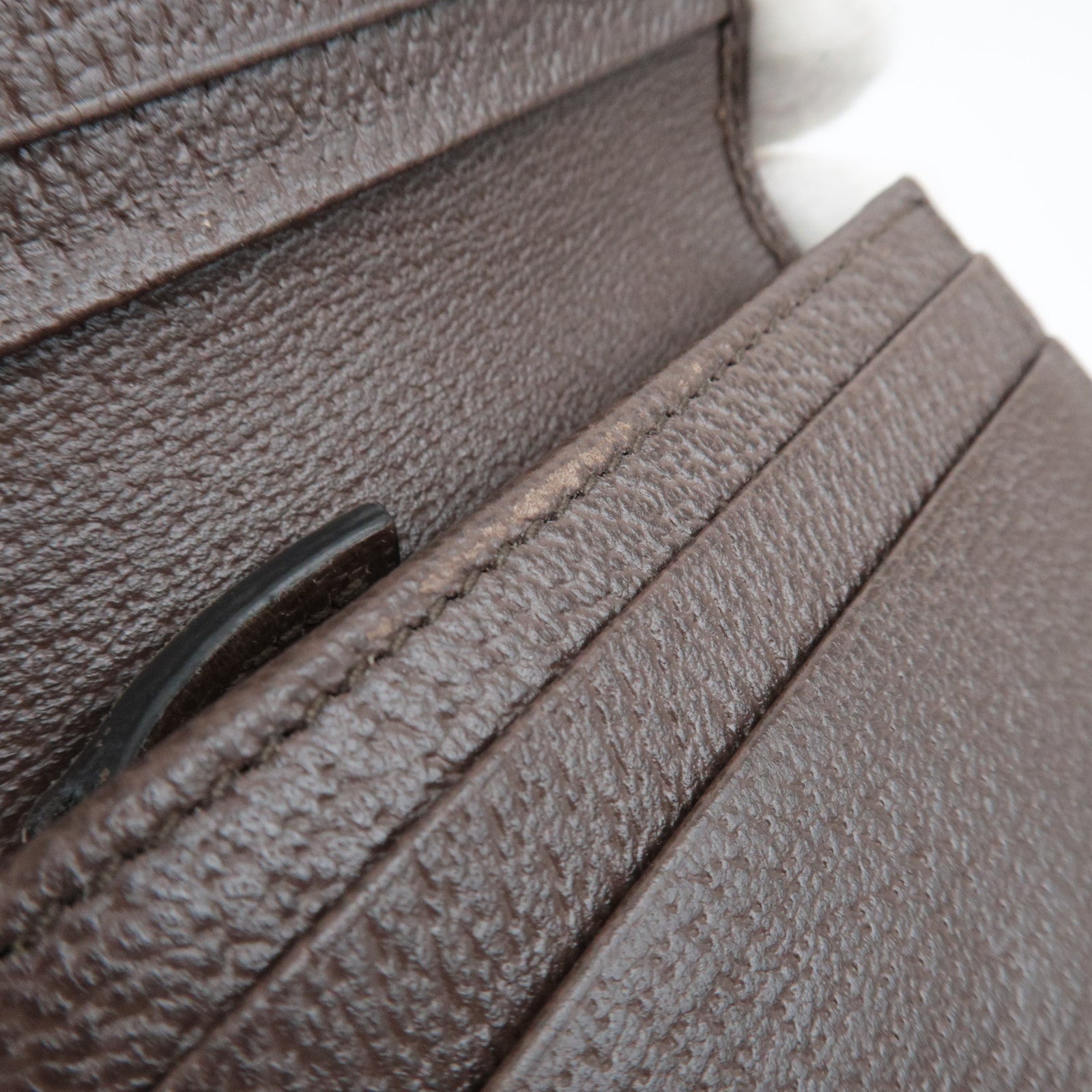 GUCCI GG Supreme Strawberry Compact Wallet Beige 726247 *Box, Dust Bag