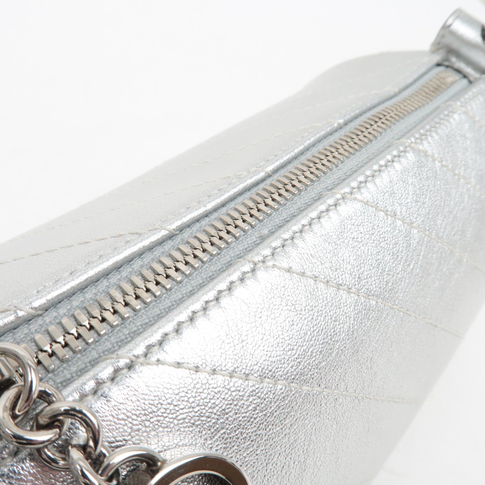 GUCCI Blondie Leather Shoulder Bag SIlver 760170 *Dust Bag