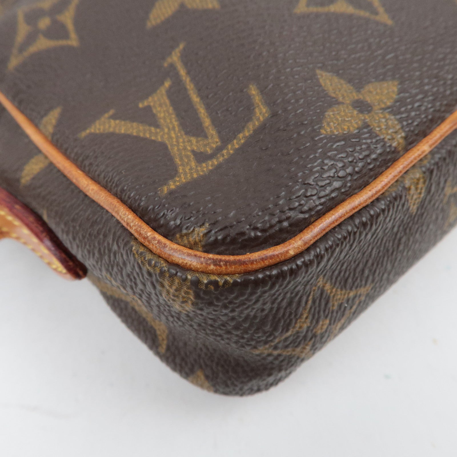 Louis Vuitton Monogram Mini Danube Schoudertas M45268/Serie onbekend