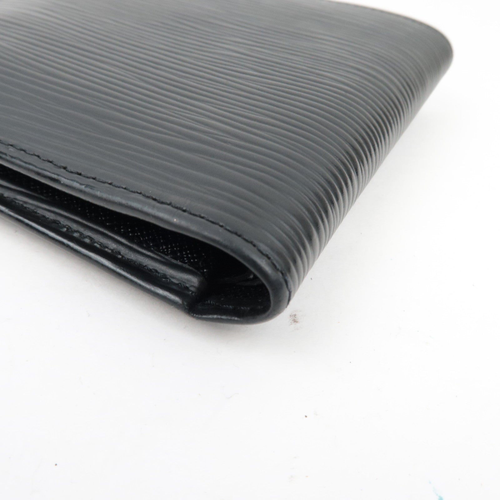 Louis Vuitton Epi Portefeuille Marco Bi Fold Wallet Noir M60612 SP0016