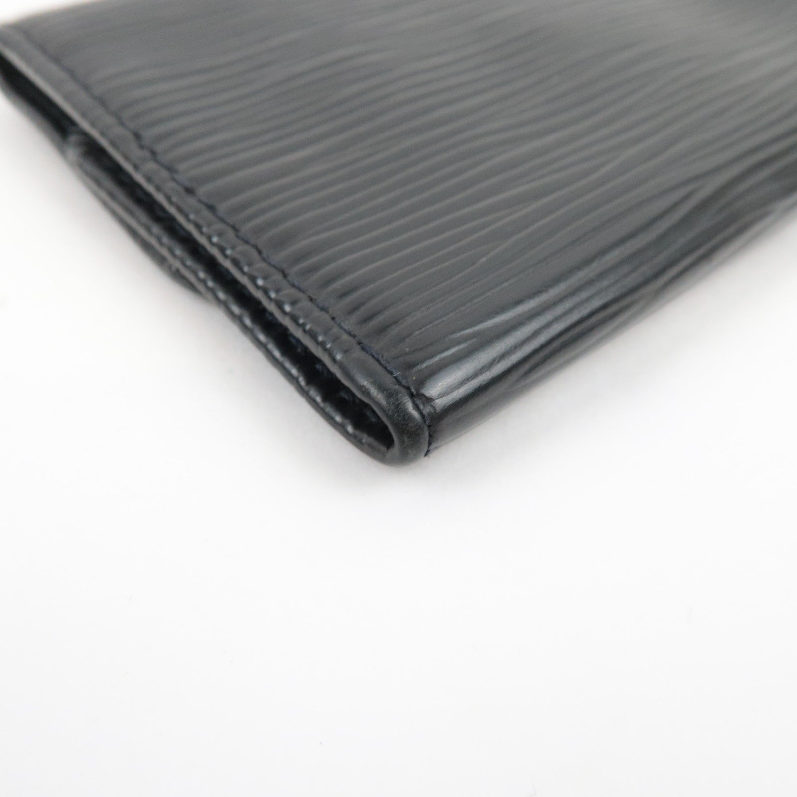 Louis Vuitton Epi Multicles 6 Key Case Noir M63812 CA1025