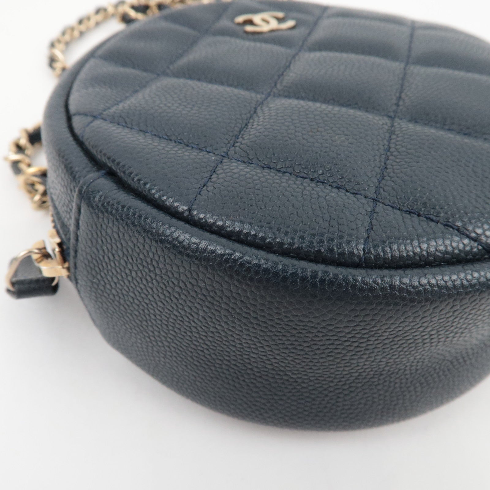 CHANEL Round Chain Shoulder Bag Caviar Skin Navy 26530997