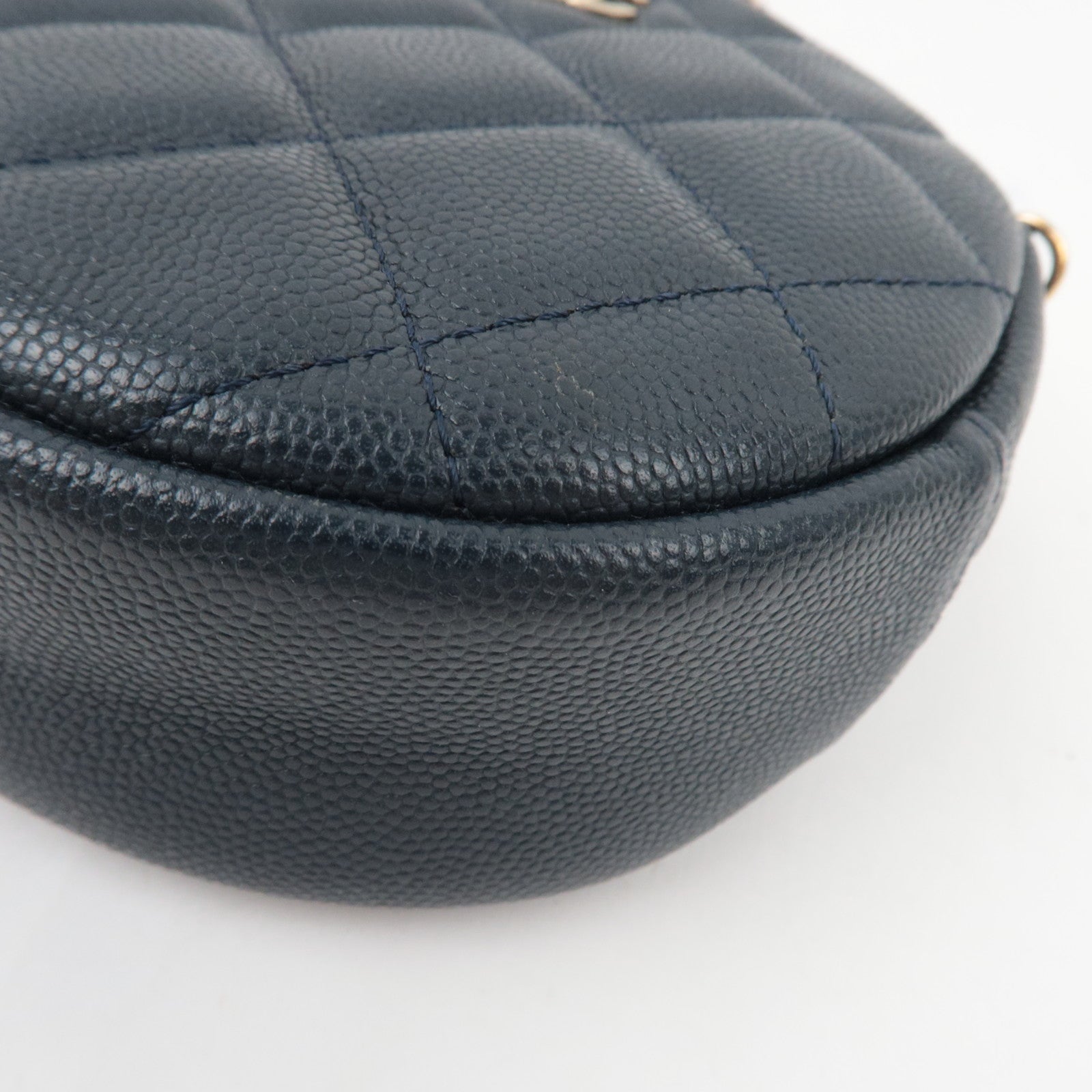 CHANEL Round Chain Shoulder Bag Caviar Skin Navy 26530997