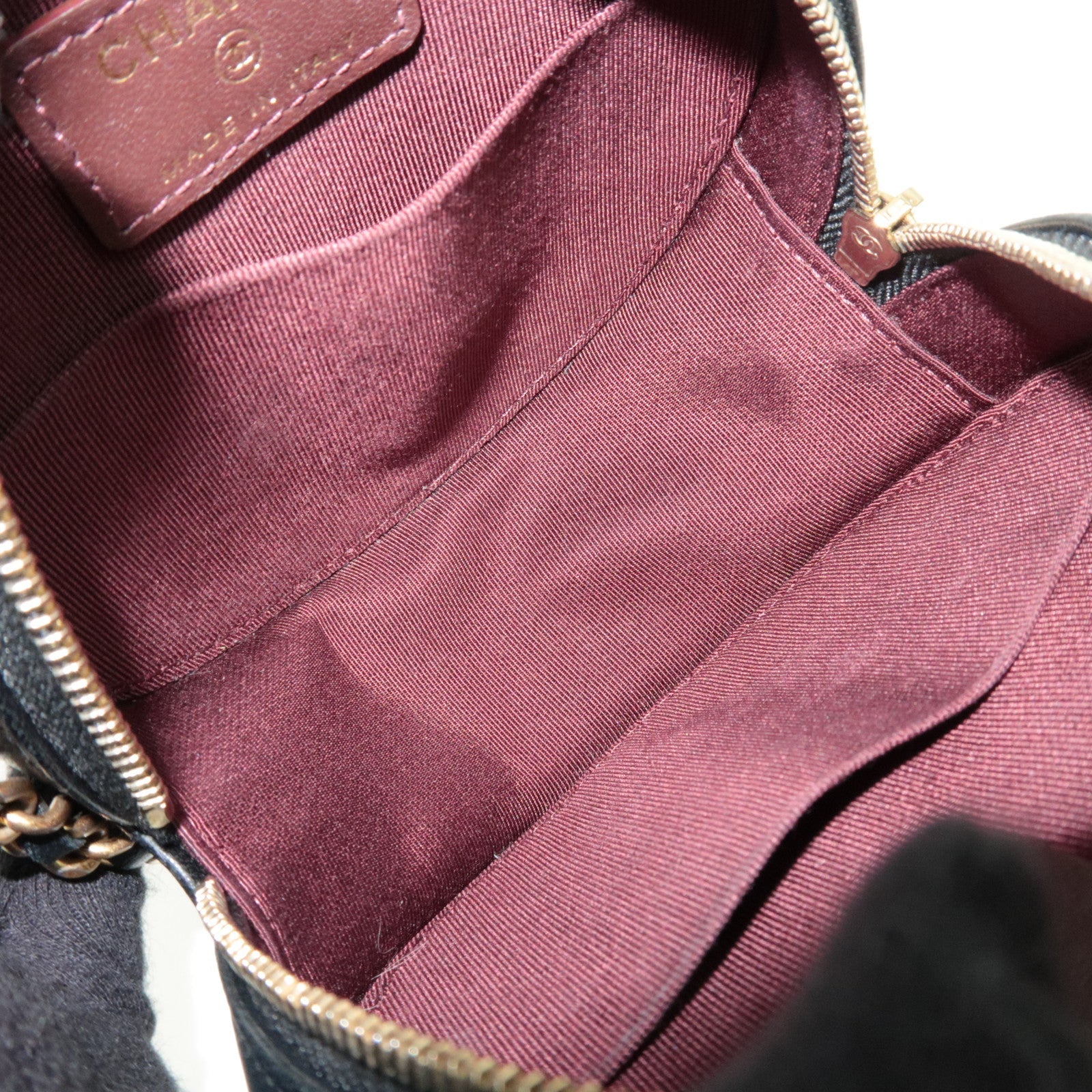 CHANEL Matelasse Round Chain Shoulder Bag Lambskin Black 27836776 *G card