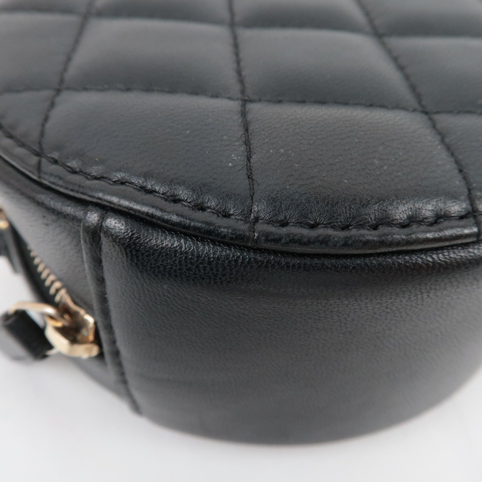CHANEL Matelasse Round Chain Shoulder Bag Lambskin Black 27836776 *G card