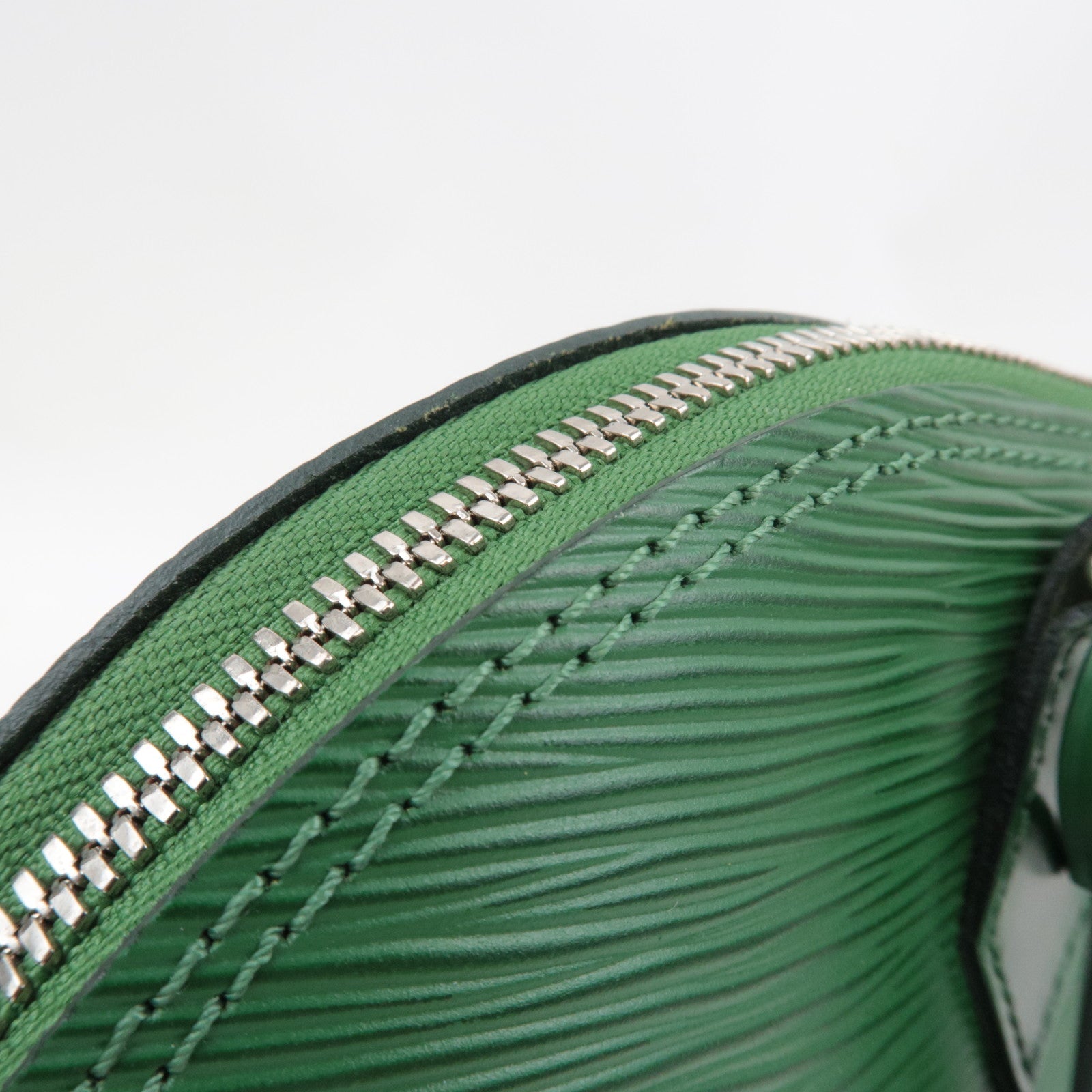 Louis Vuitton Epi Alma PM Hand bag Menthe M40618 FL2162 *Keys, Clochette