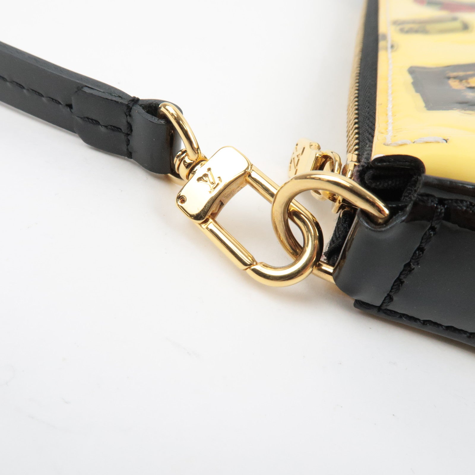 Louis Vuitton Monogram Vernis Sticker Pochette Accessoires Hand bag Blanc M90928 DR1105