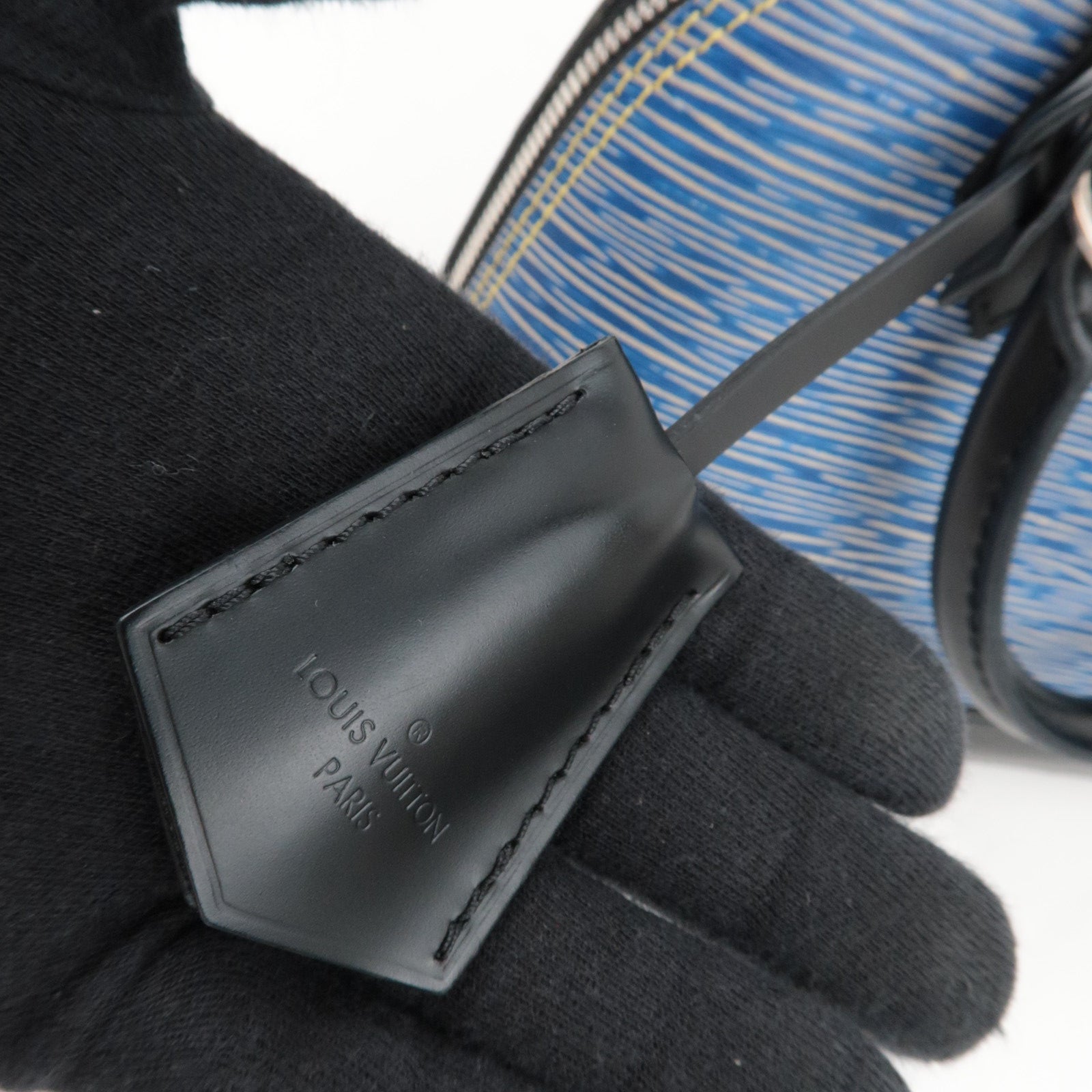 Louis Vuitton Epi Denim Alma BB 2way bag Denim Blue M41437 SN0158 *Strap, Key Lock, clochette