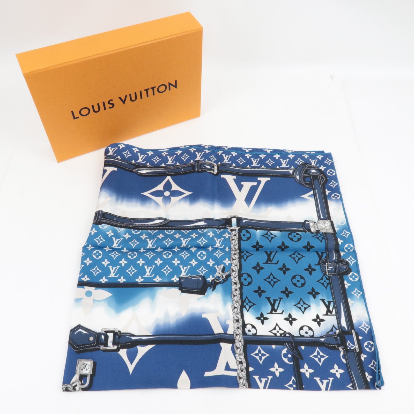 Louis Vuitton LV Escale Carre Confidential Scarf 100% Silk Blue M76131 IS0199 *Box