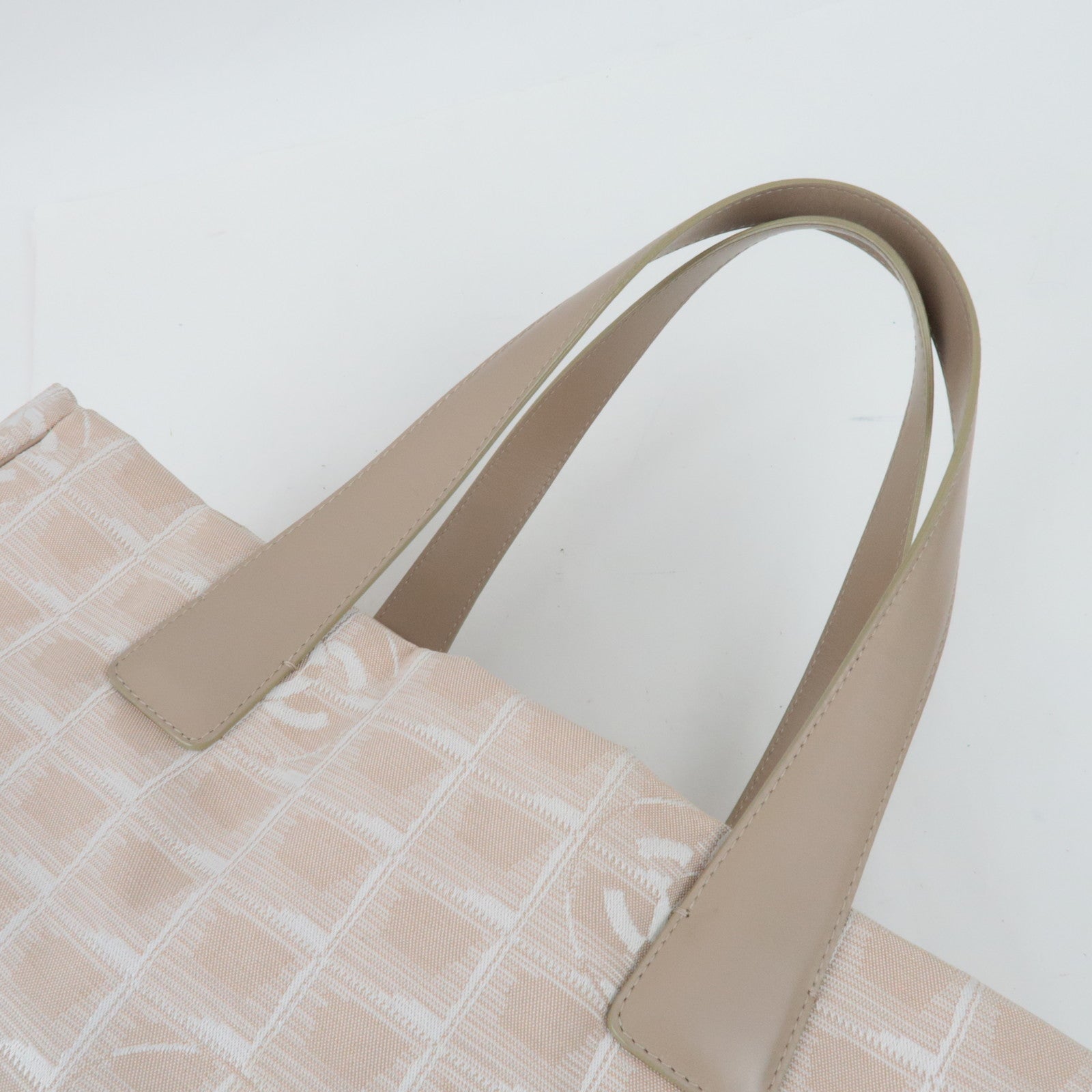 CHANEL New Travel Line Tote MM Nylon Jacquard Leather Beige A15991 8171148 *Dust bag