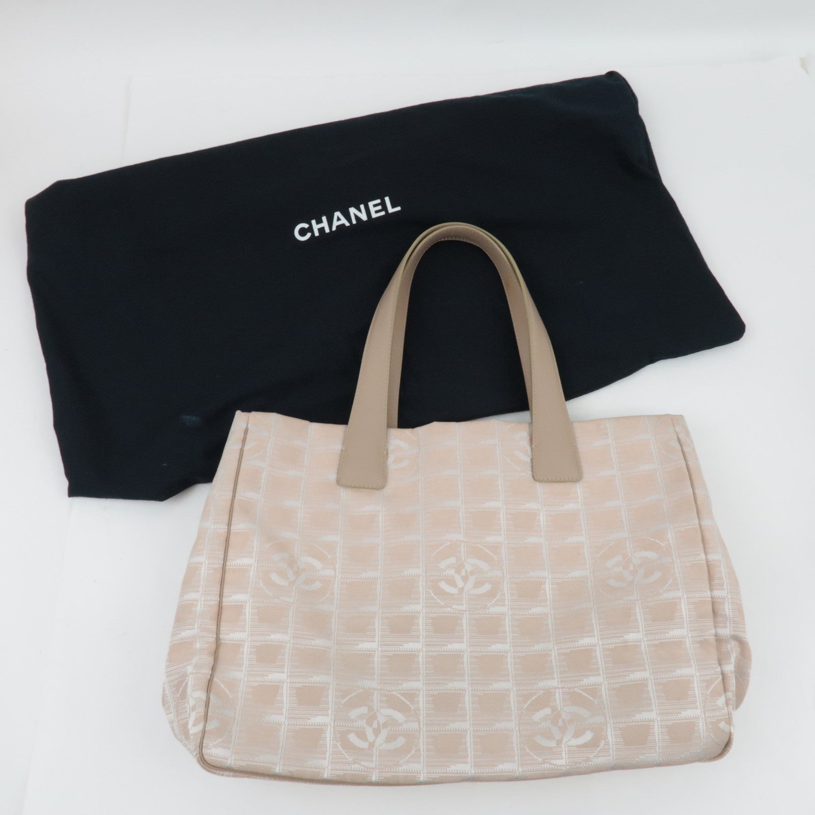 CHANEL New Travel Line Tote MM Nylon Jacquard Leather Beige A15991 8171148 *Dust bag