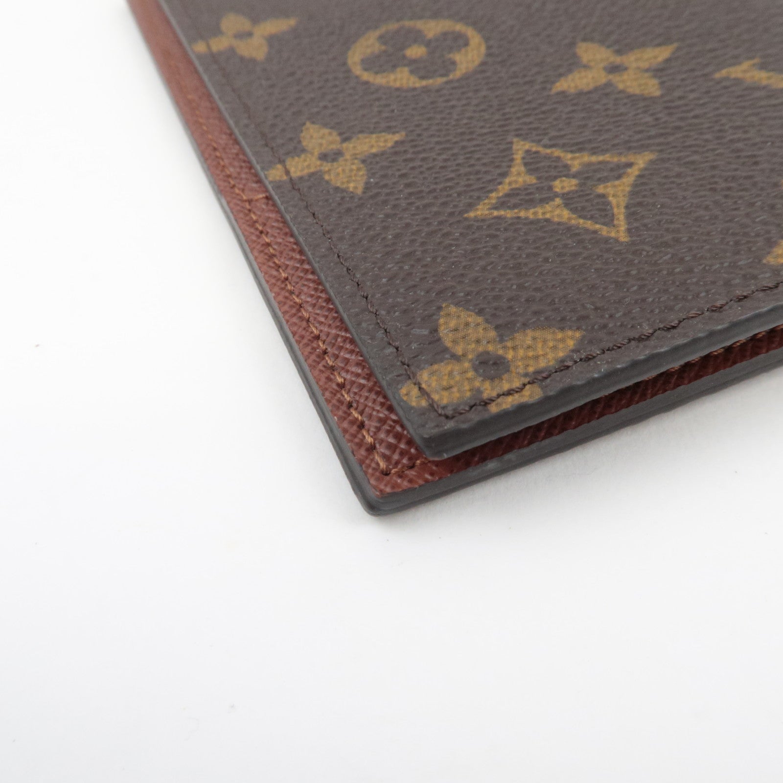 Louis Vuitton Monogram Couverture Passeport NM Passport Case M64502 MB2167