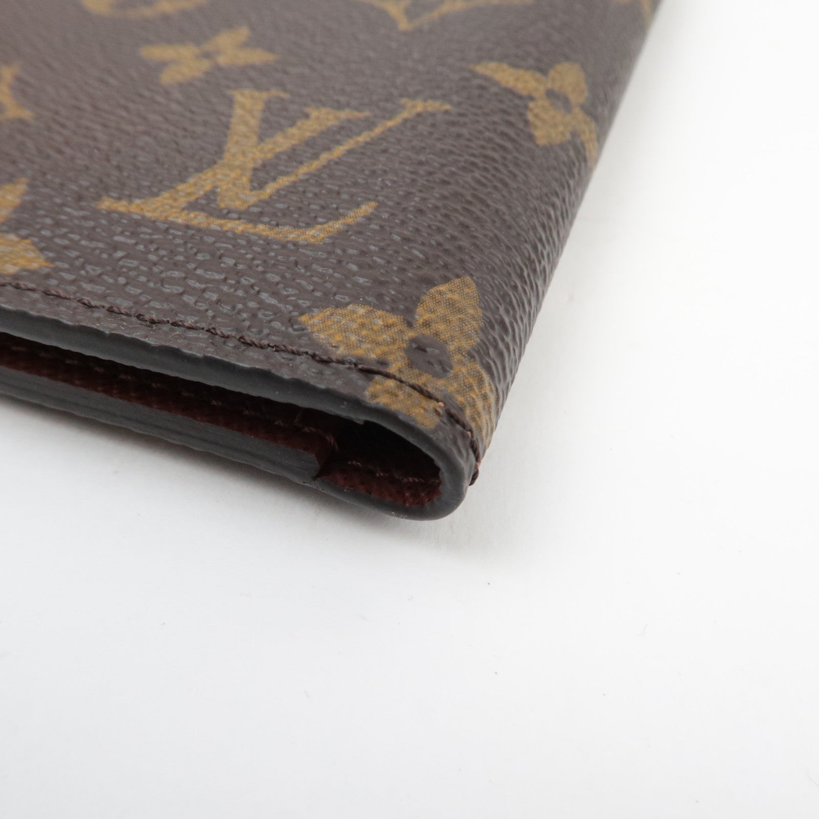 Louis Vuitton Monogram Couverture Passeport NM Passport Case M64502 MB2167
