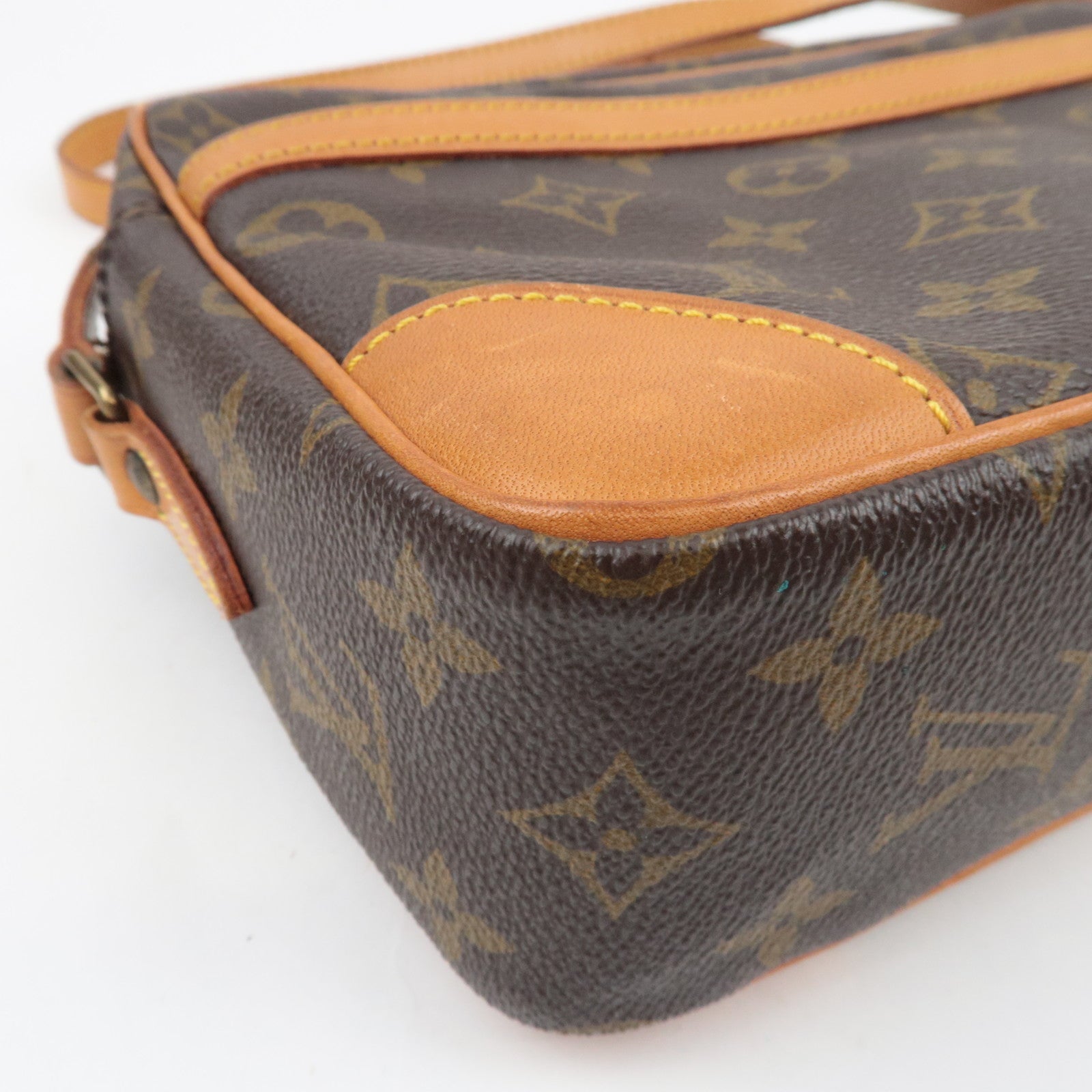 Louis Vuitton Monogram Trocadero 27 Shoulder bag M51274 884NO