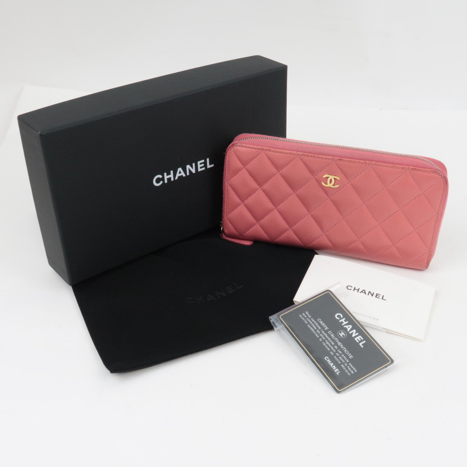 CHANEL Matelasse Round Zipper Long Wallet Caviar Skin Pink *Box, Dust bag, G card