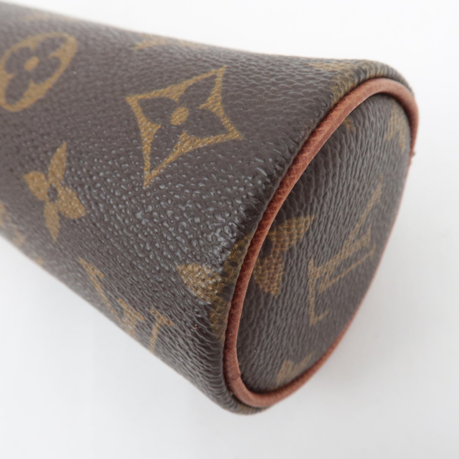 Louis Vuitton Monogram Trousse Ronde Mini Pouch M47630 8910RA