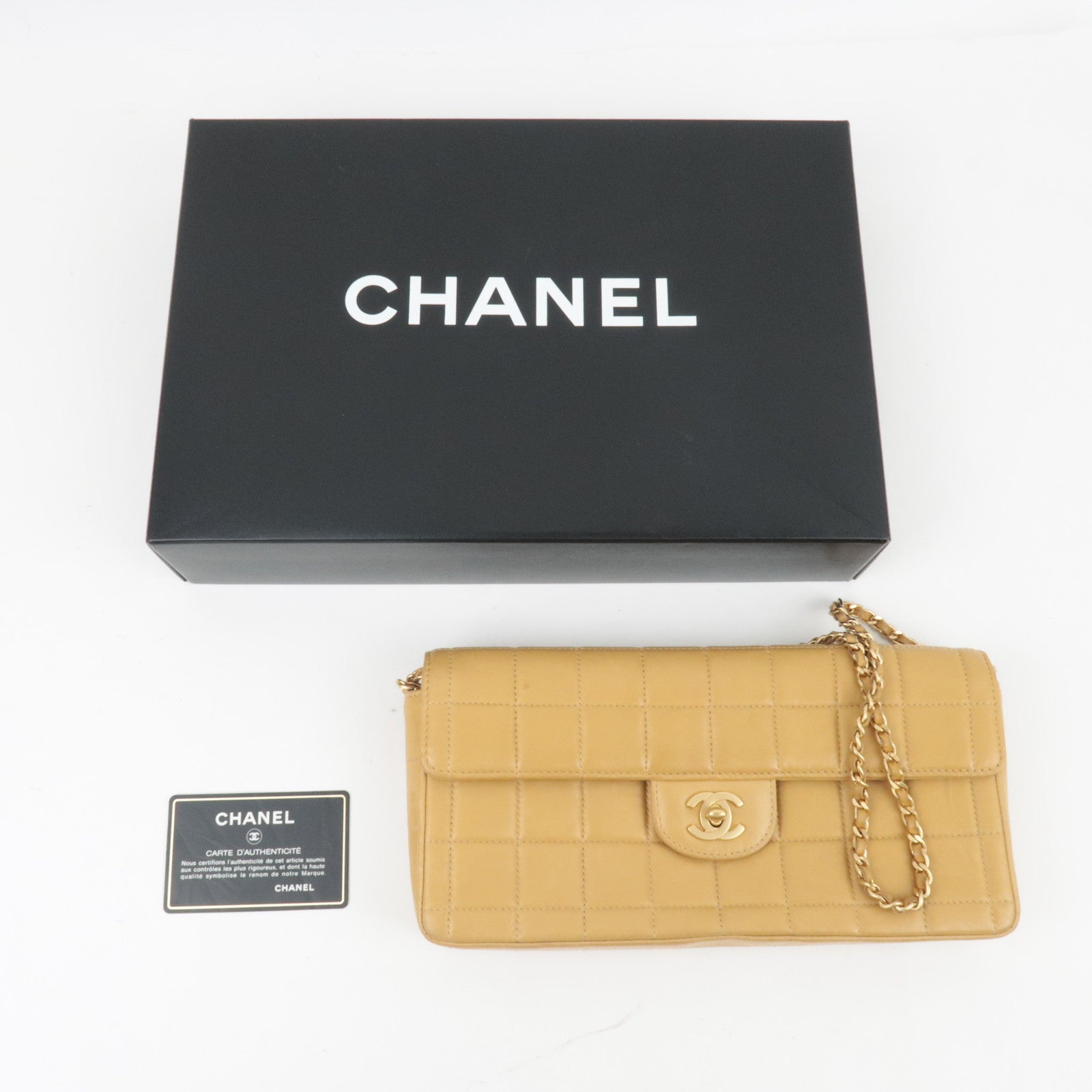 CHANEL Chocobar Chain Shoulder Bag Lambskin Beige Gold HDW *Box, G card