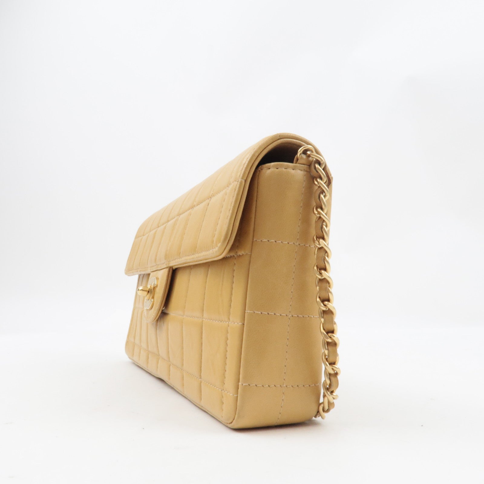 CHANEL Chocobar Chain Shoulder Bag Lambskin Beige Gold HDW *Box, G card