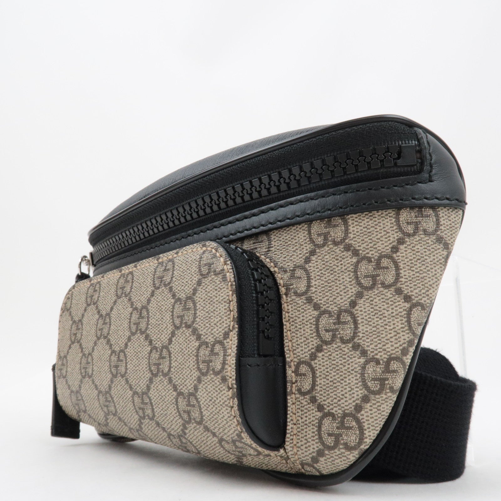 GUCCI Waist Bag Body Bag GG Supreme Leather Beige Black 450946